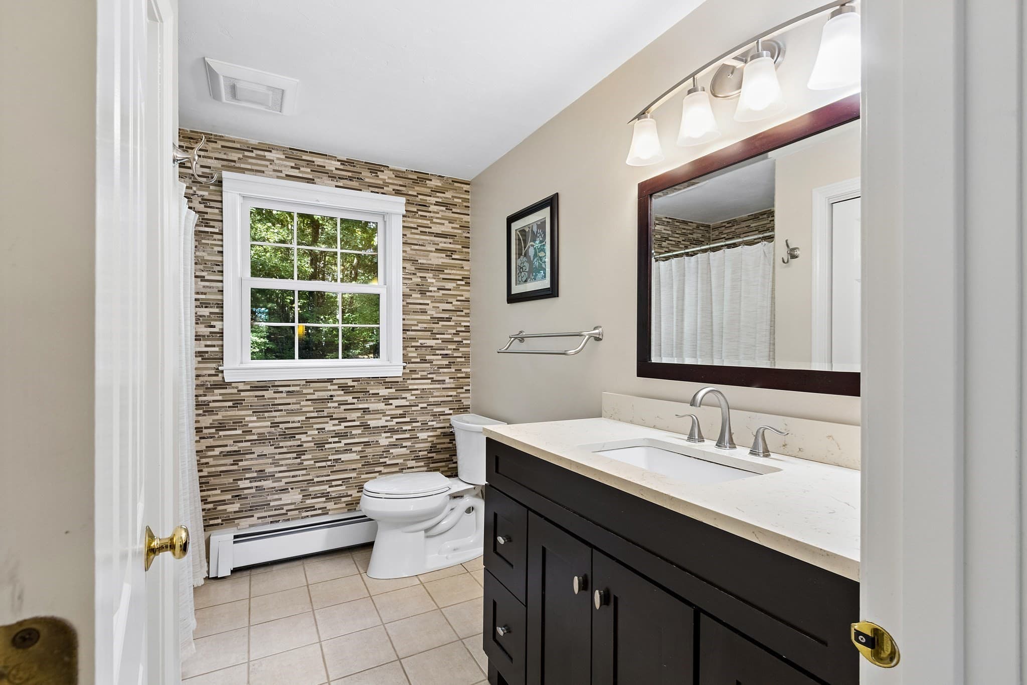 Single Family Residence at 3 Tia Place, Franklin MA 02038, photo 12 of 42