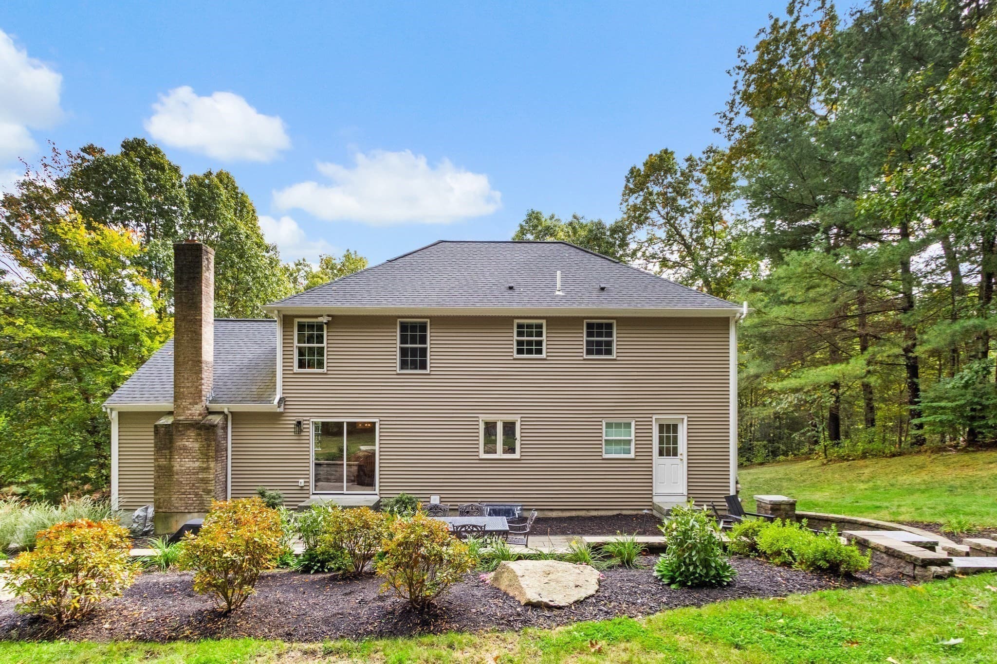 Single Family Residence at 3 Tia Place, Franklin MA 02038, photo 37 of 42