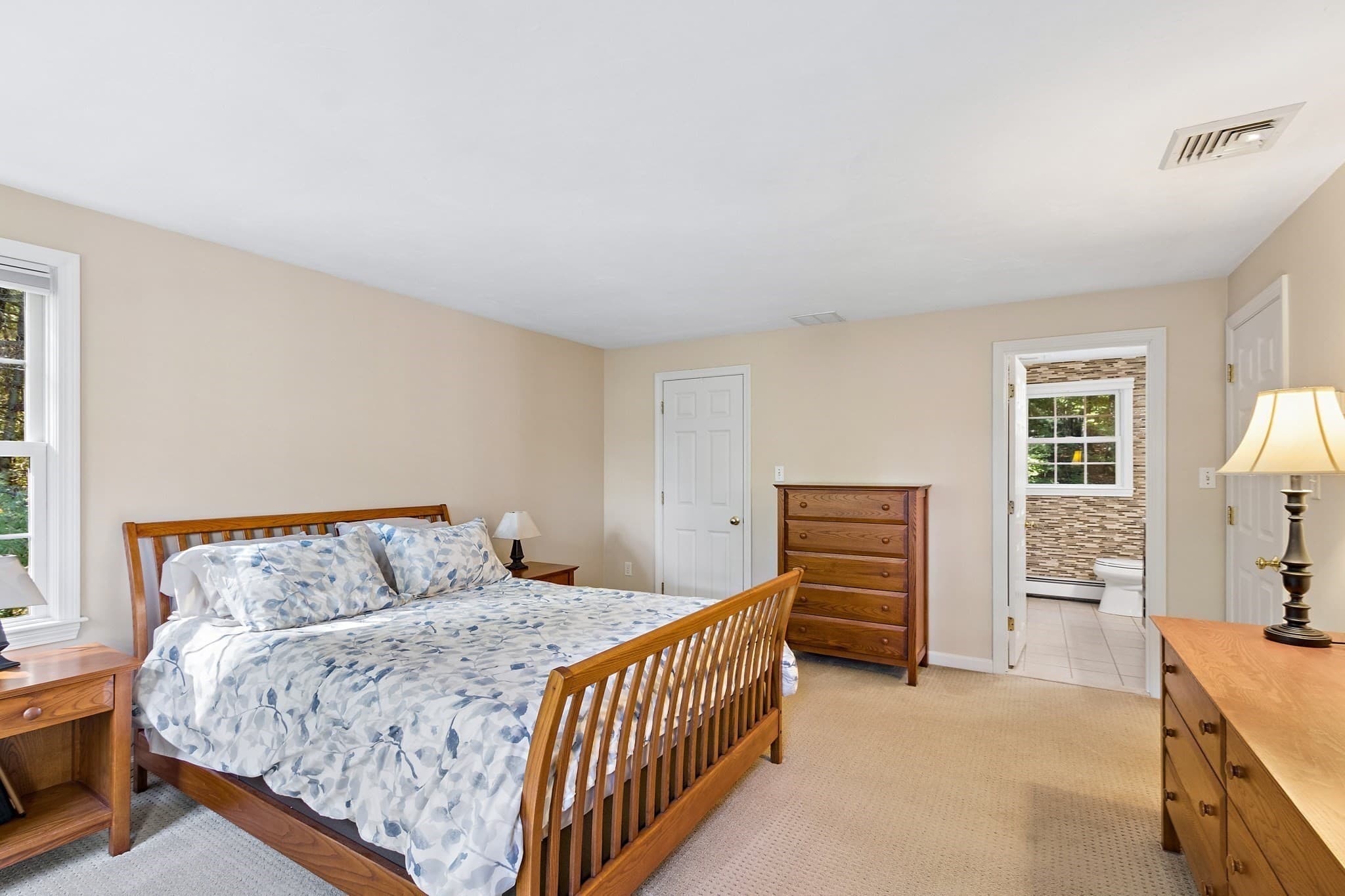 Single Family Residence at 3 Tia Place, Franklin MA 02038, photo 11 of 42