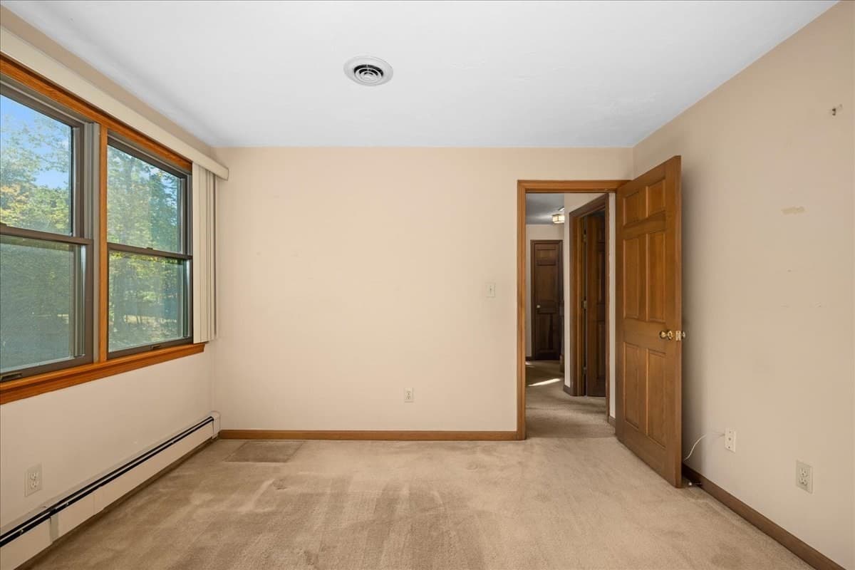 Single Family Residence at 4 Garrison Ln, Southborough MA 01772, Southborough, photo 25 of 42