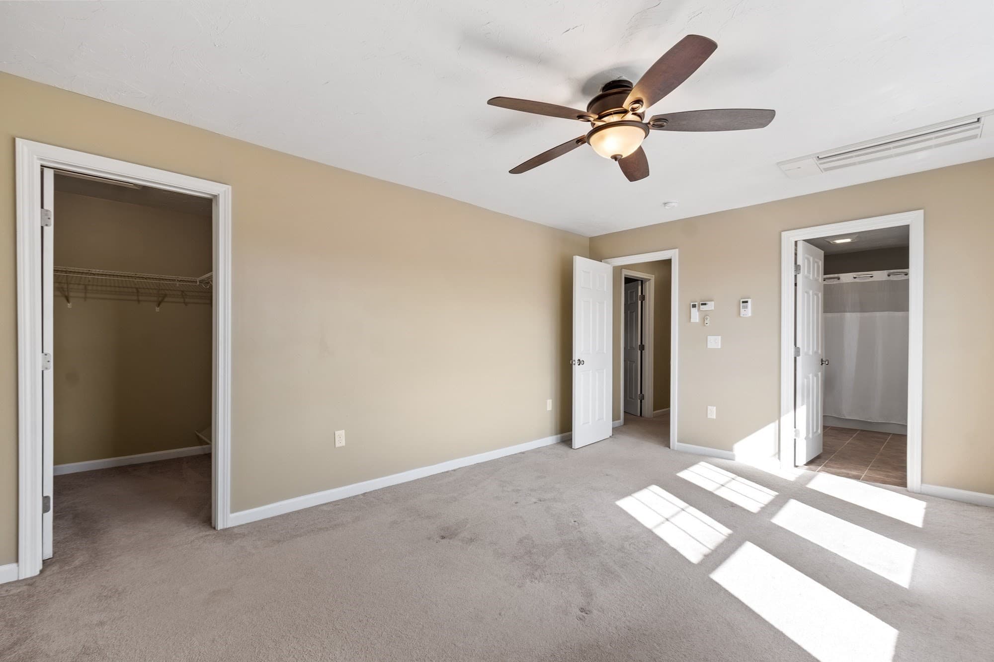 Single Family Residence at 122 Ellis Rd, Westminster MA 01473, photo 17 of 39
