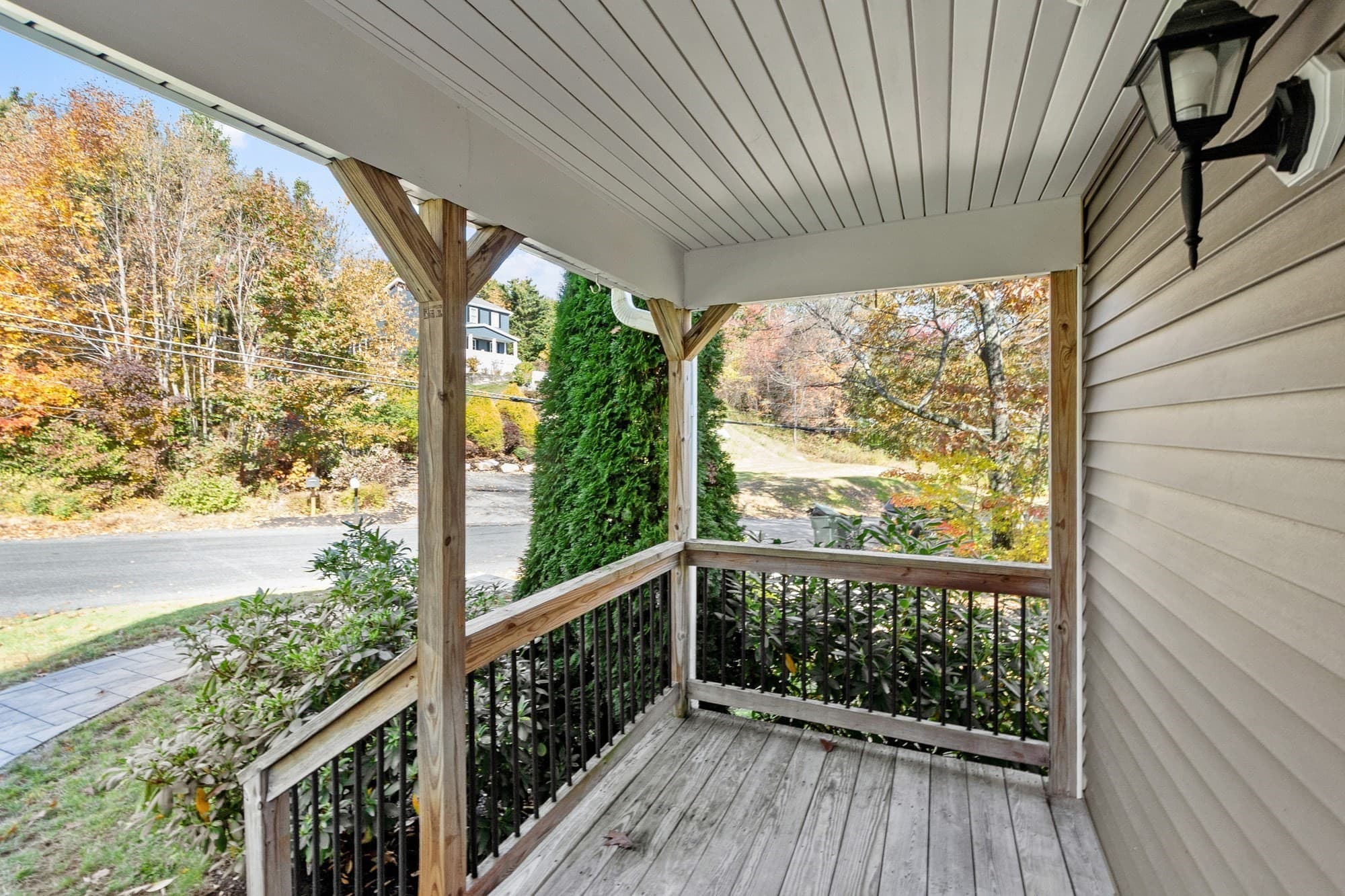 Single Family Residence at 122 Ellis Rd, Westminster MA 01473, photo 30 of 39
