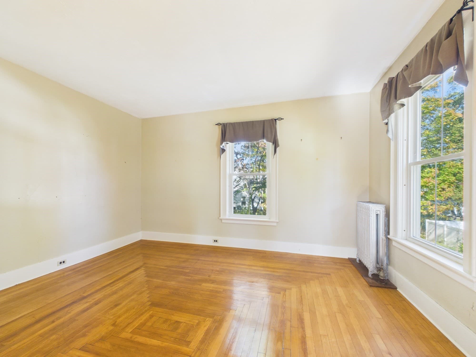 Single Family Residence at 56 Glover St, Southbridge MA 01550, photo 22 of 32