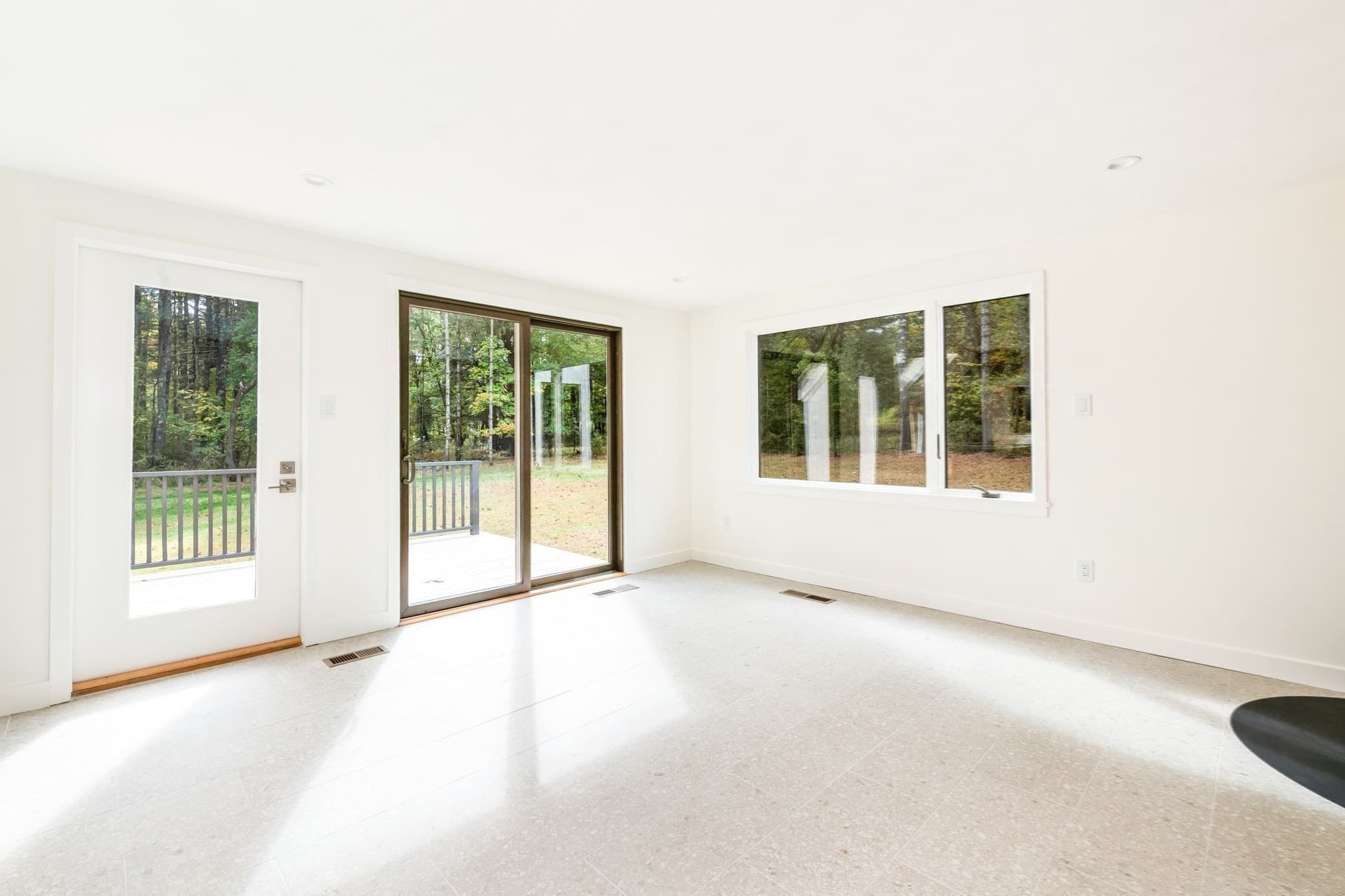 Single Family Residence at 10 Farm St, Dover MA 02030, photo 6 of 32