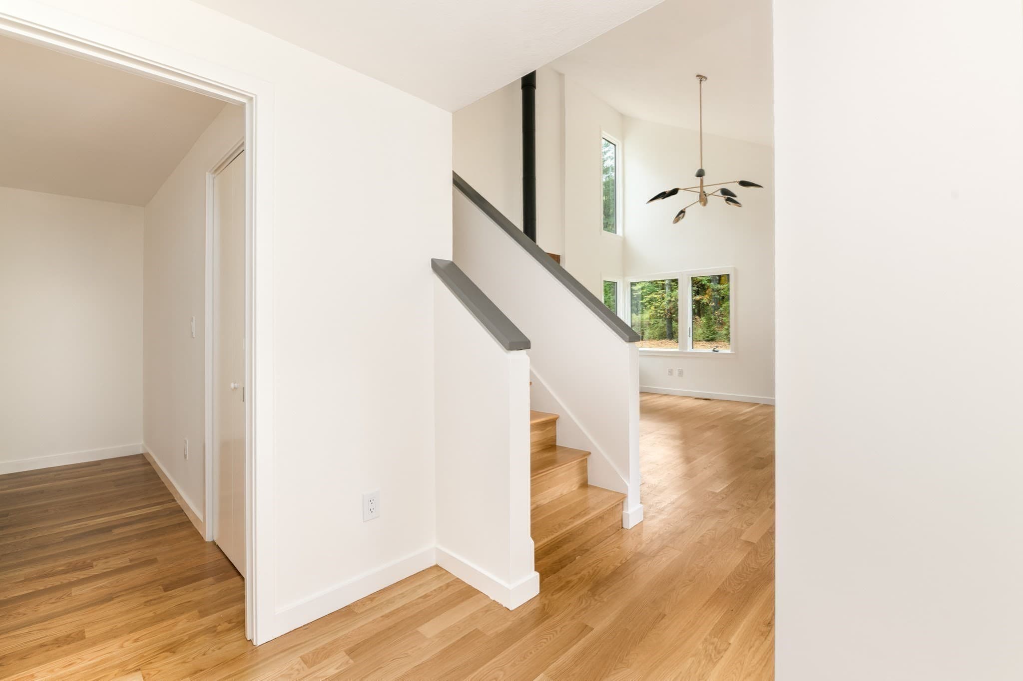 Single Family Residence at 10 Farm St, Dover MA 02030, photo 17 of 32