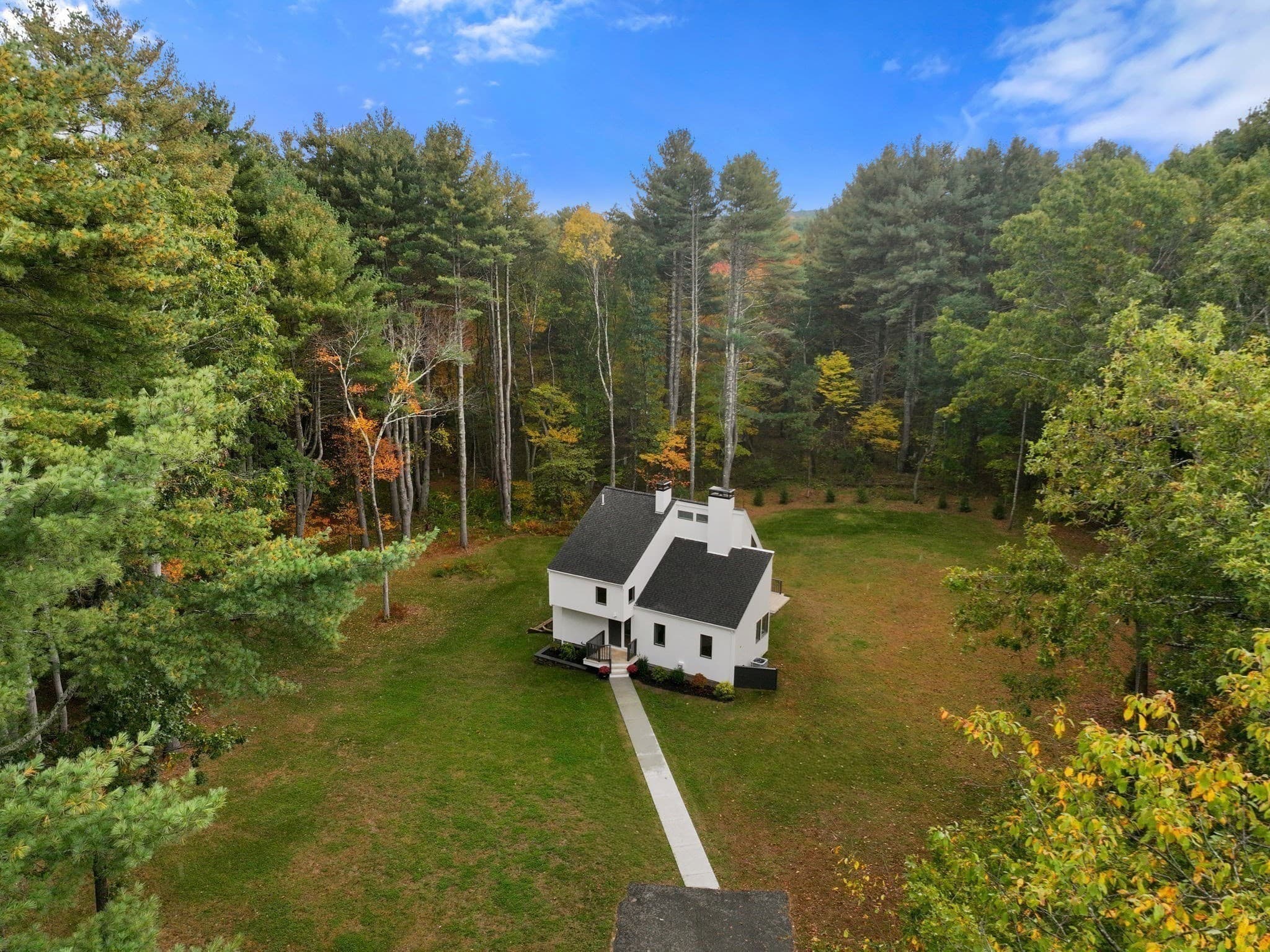 Single Family Residence at 10 Farm St, Dover MA 02030, photo 30 of 32