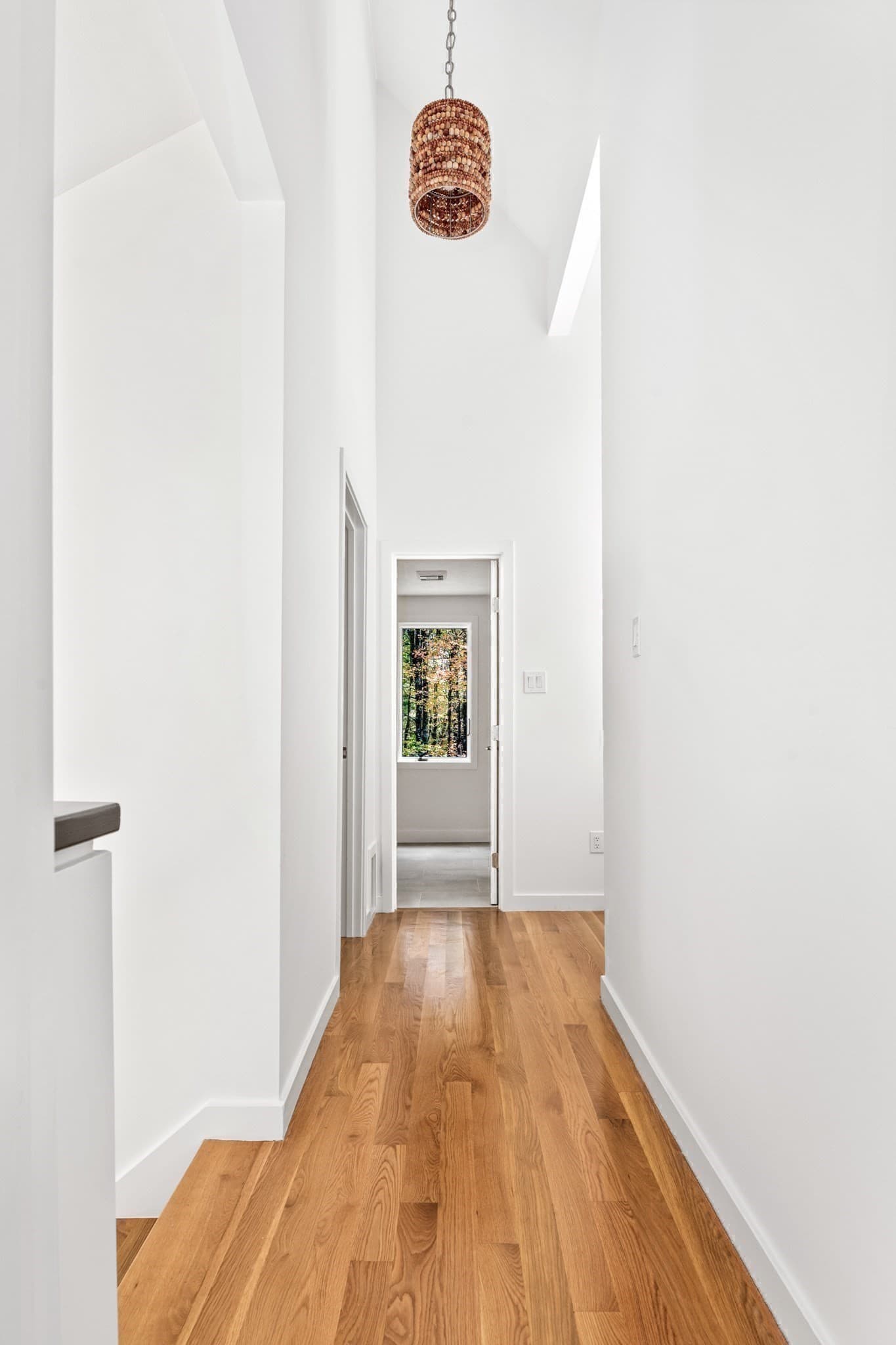 Single Family Residence at 10 Farm St, Dover MA 02030, photo 18 of 32