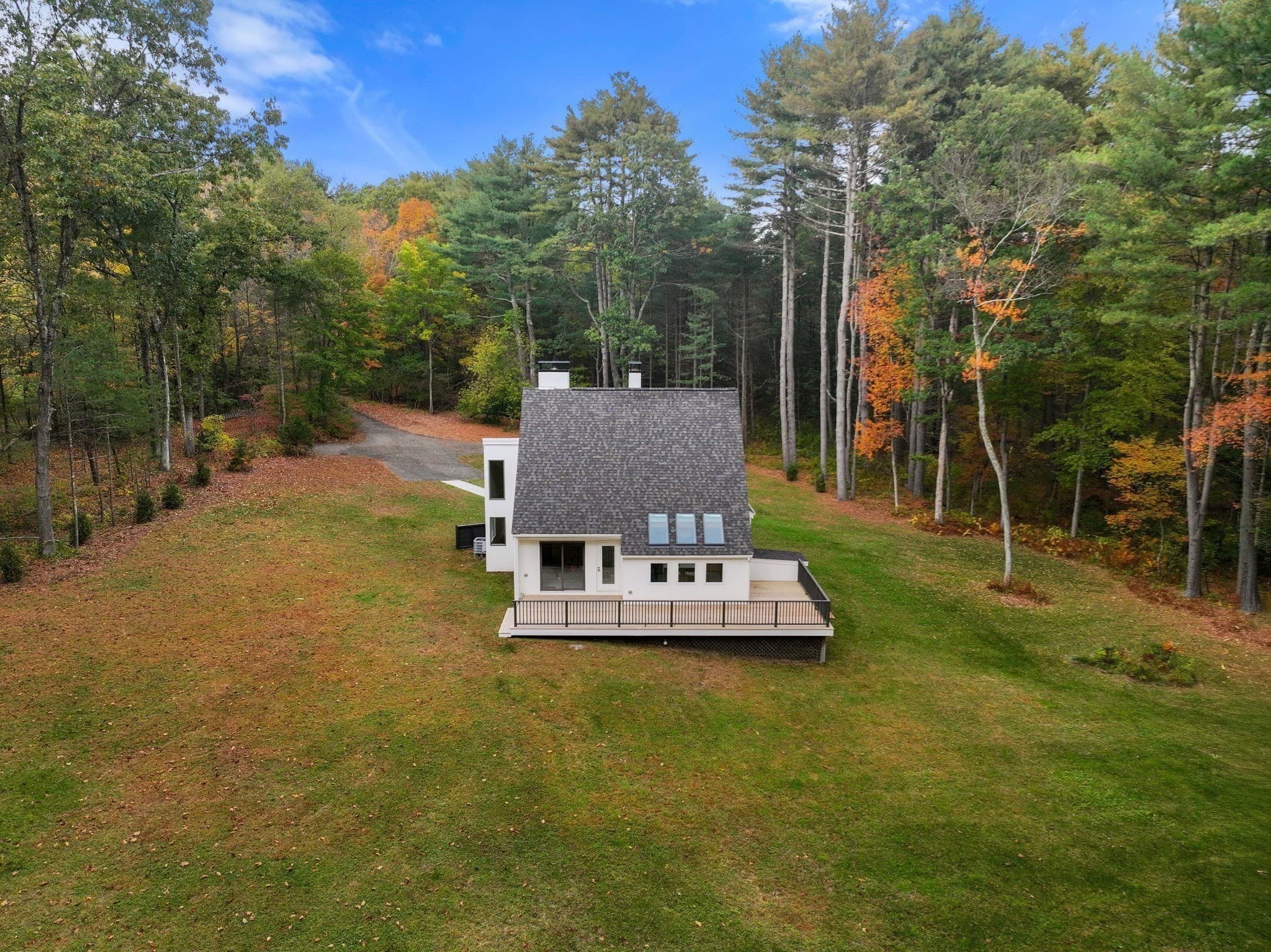 Single Family Residence at 10 Farm St, Dover MA 02030, photo 29 of 32