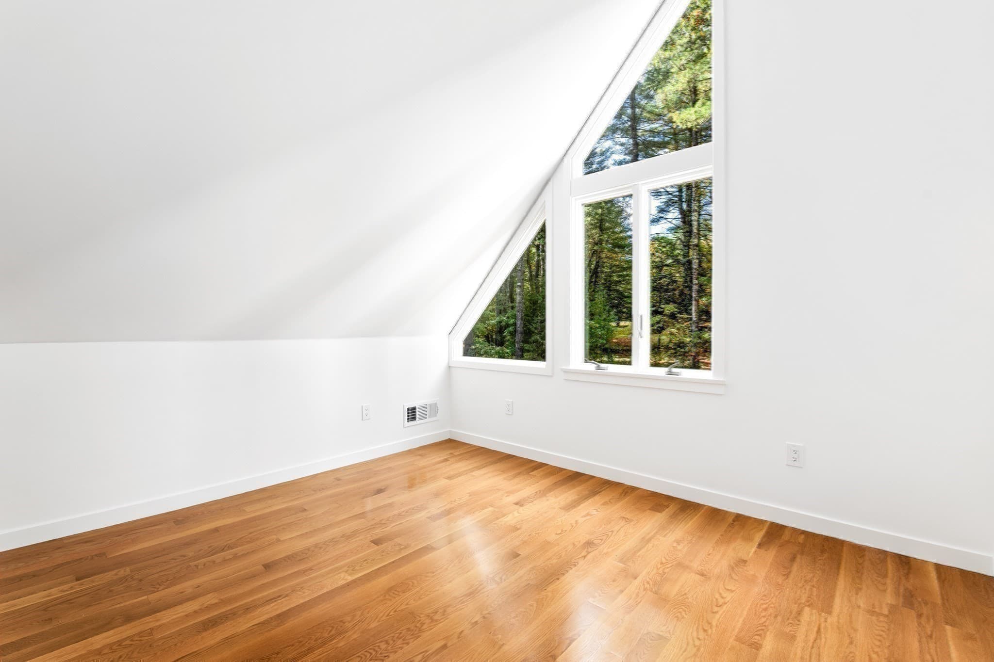 Single Family Residence at 10 Farm St, Dover MA 02030, photo 21 of 32