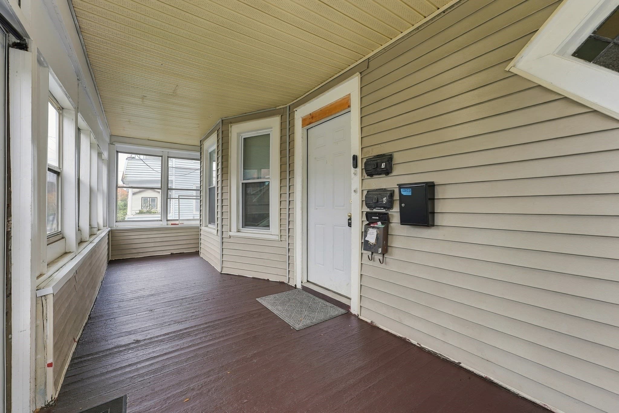 3 Family at 190 Oak St, Springfield MA 01151, Springfield, photo 31 of 40