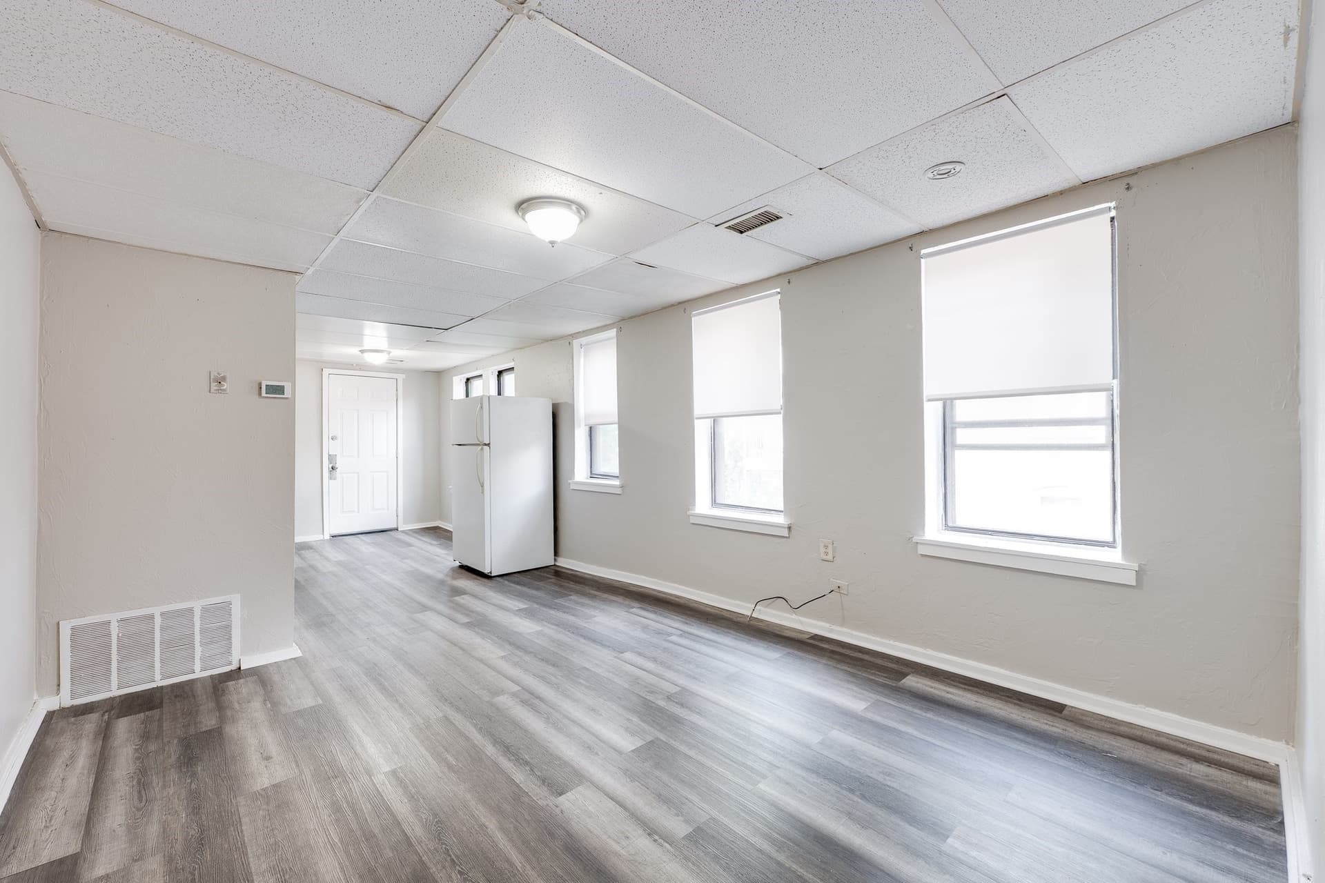 Apartment at 468 Liberty Street # 1R, Springfield MA 01104, photo 8 of 12