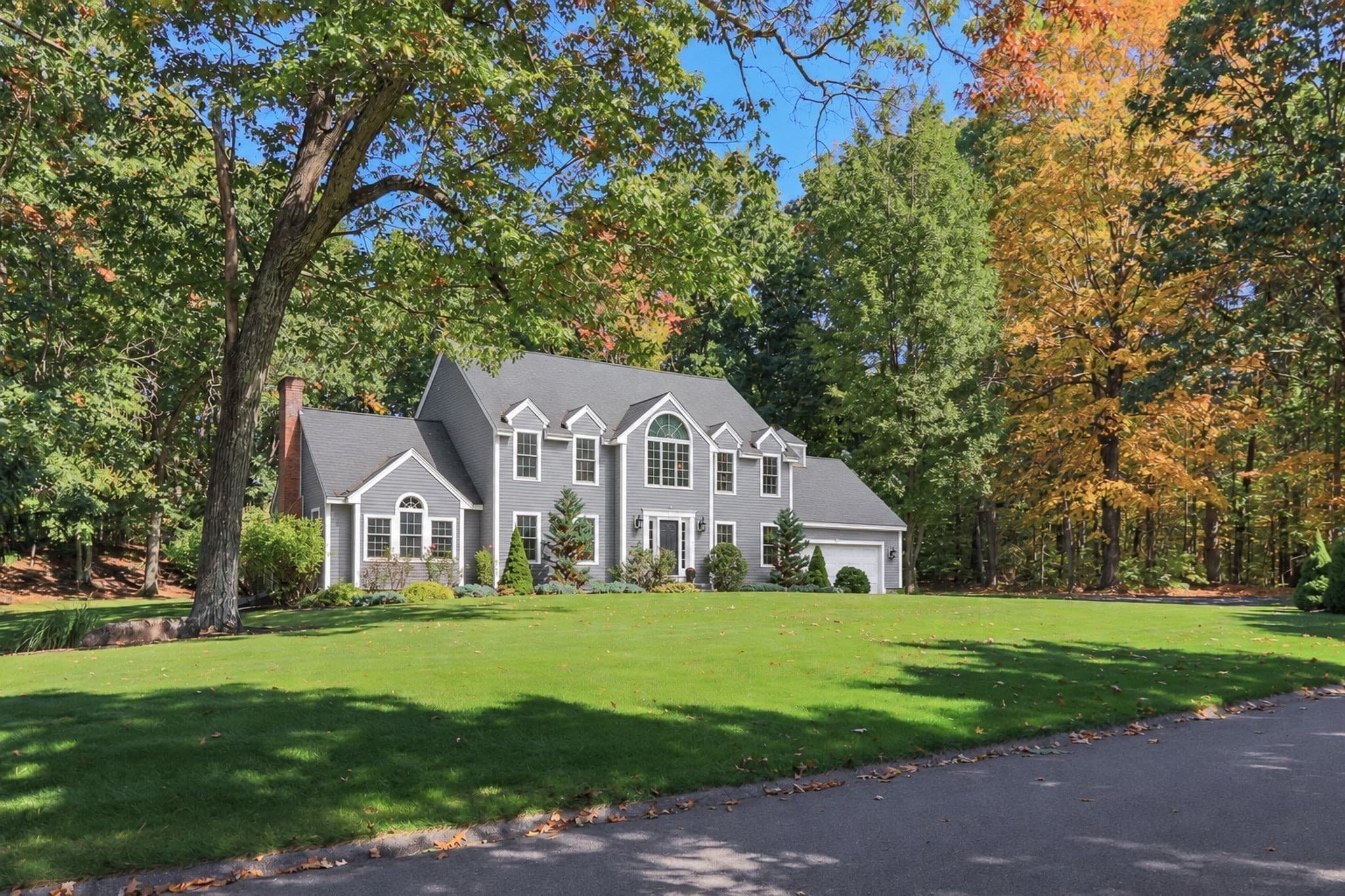 Single Family Residence at 25 Mclains Woods Rd, Groton MA 01450, photo 2 of 38