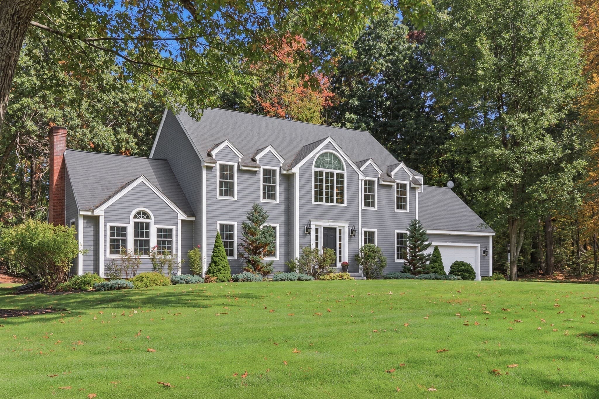 25 Mclains Woods Rd, Groton MA 01450