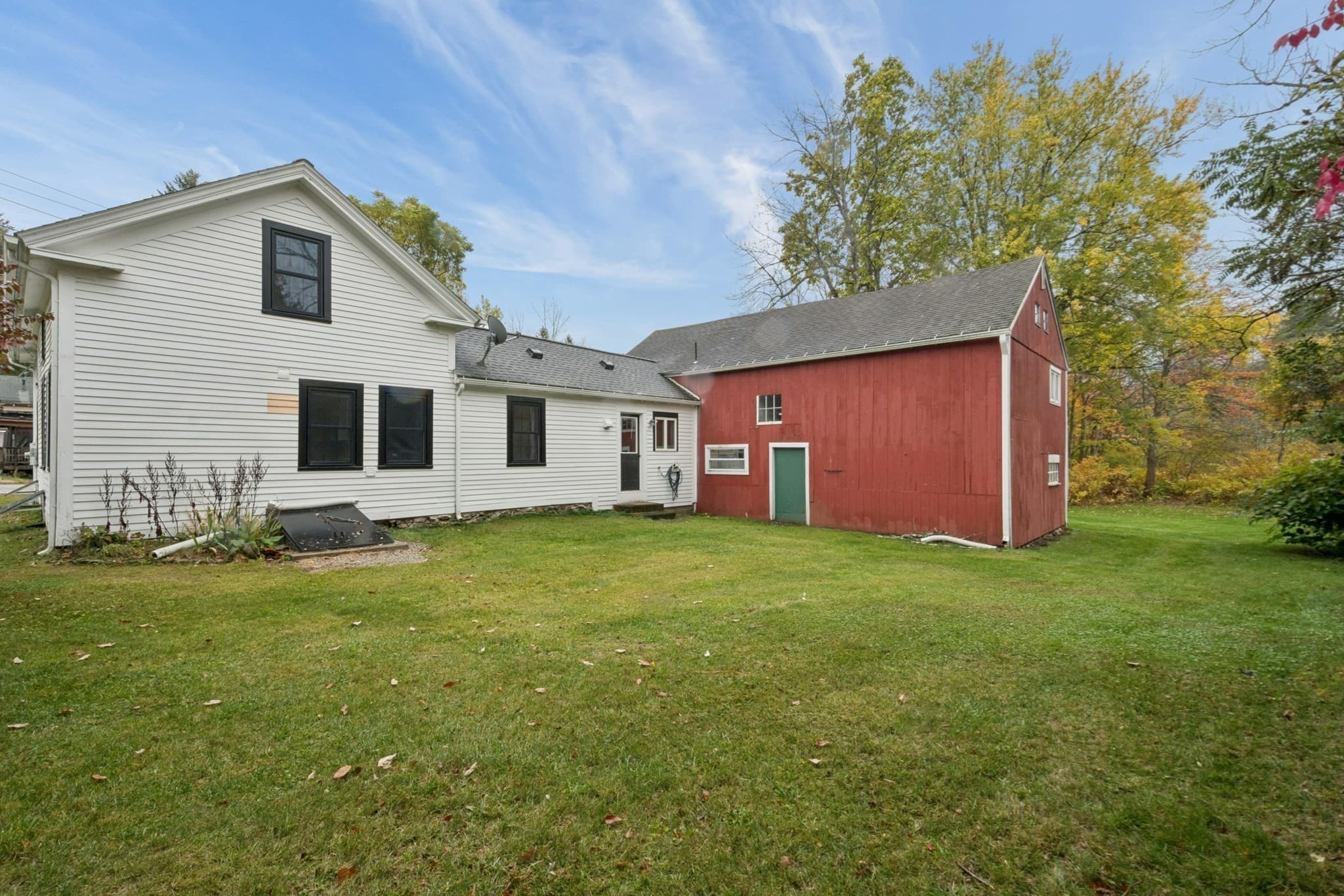 Single Family Residence at 146 South St, Barre MA 01005, photo 26 of 29