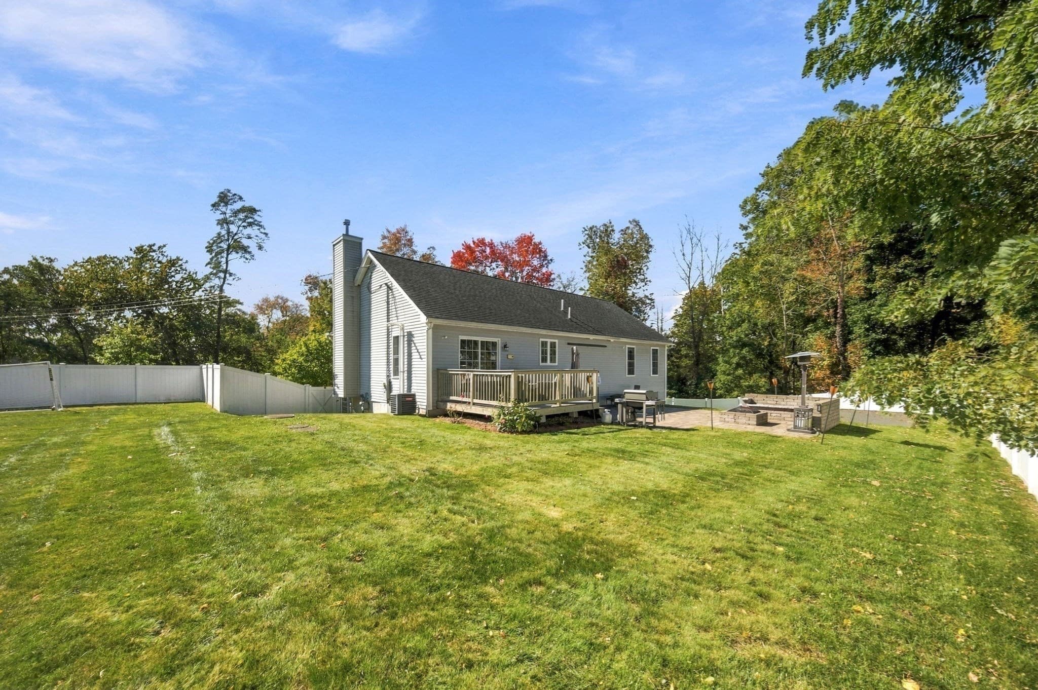 Single Family Residence at 23 Grandview, Middleton MA 01949, Middleton, photo 3 of 29