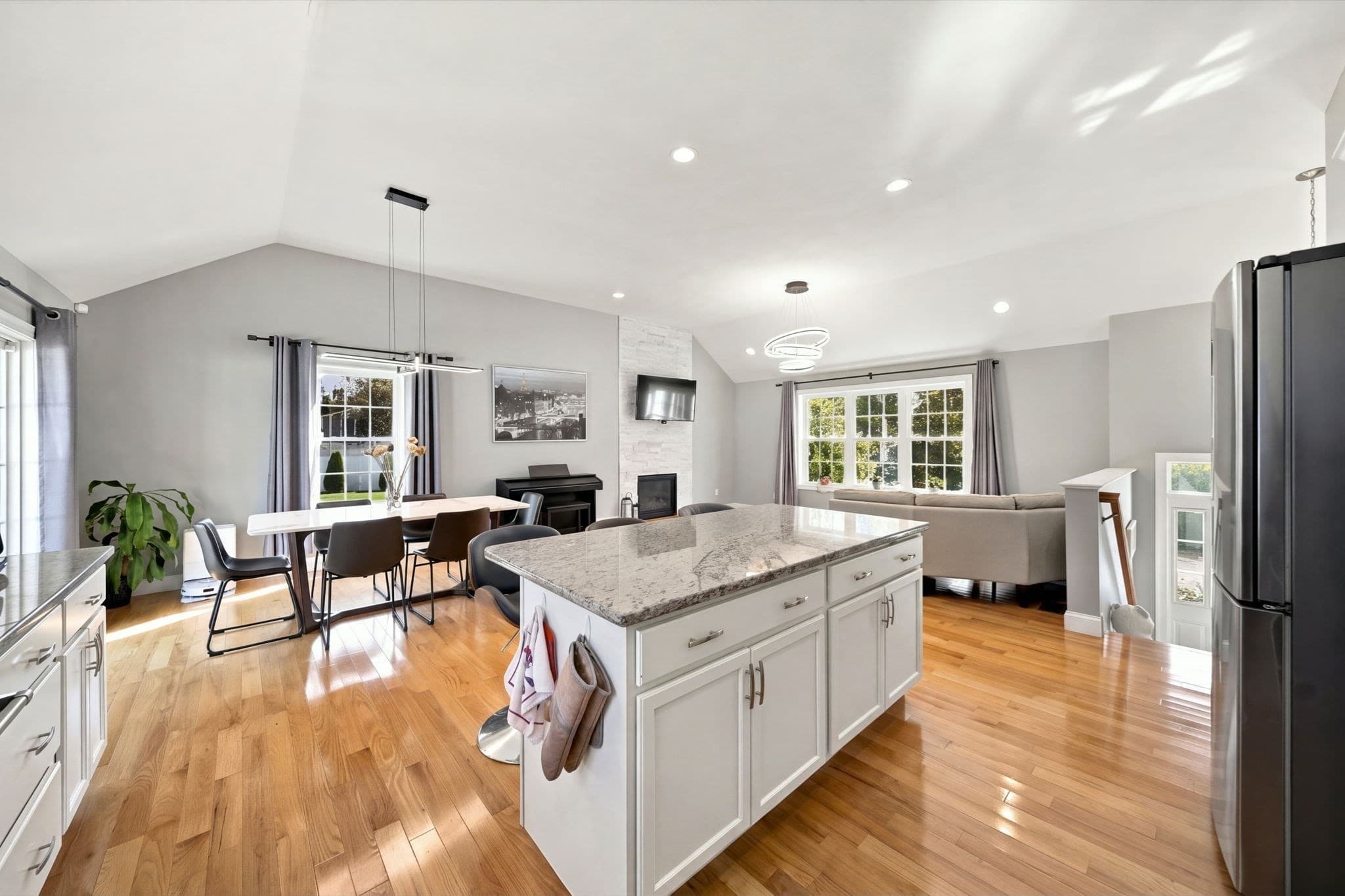 Single Family Residence at 23 Grandview, Middleton MA 01949, Middleton, photo 15 of 29