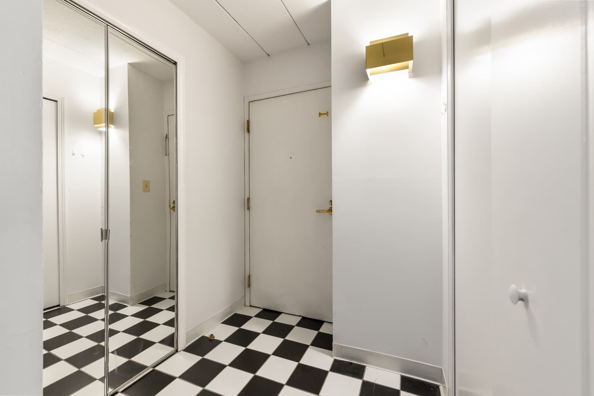 Condominium at 1933 Commonwealth Avenue # 212, Boston MA 02135, Boston, photo 5 of 22