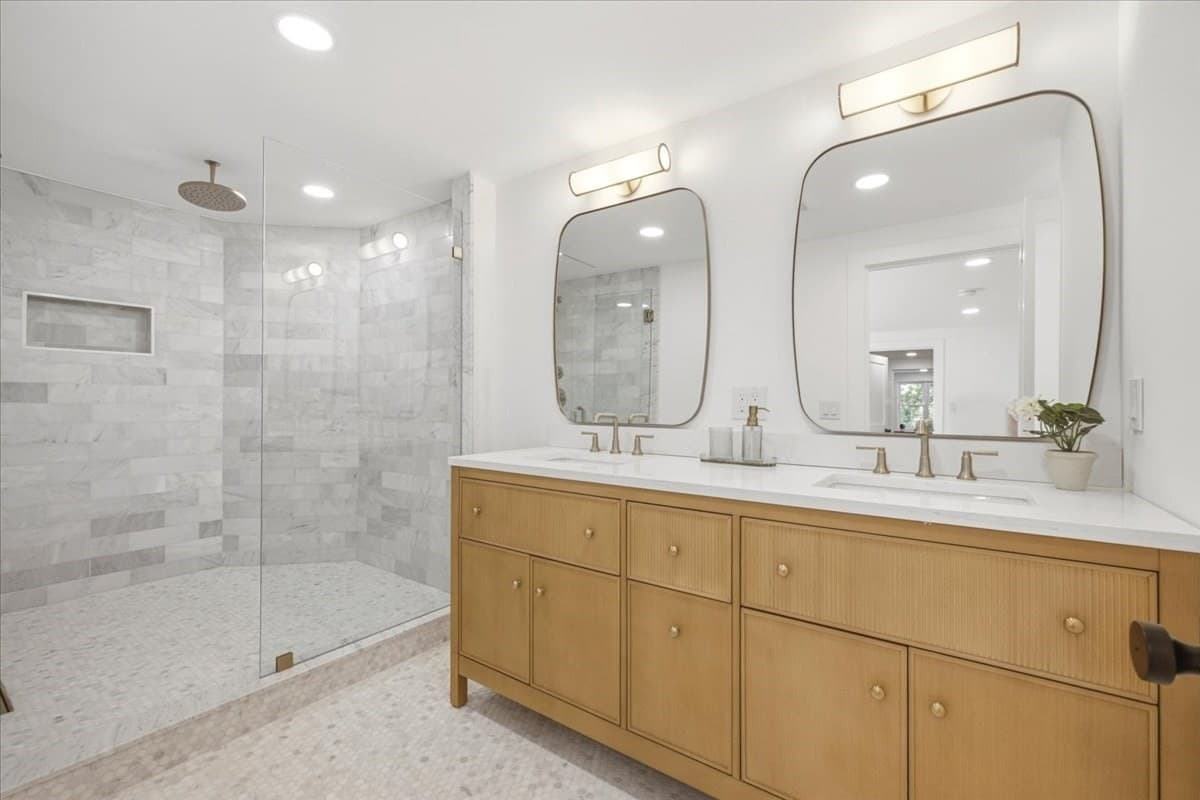 Single Family Residence at 6 Pheasant Hill St, Westwood MA 02090, Westwood, photo 23 of 42