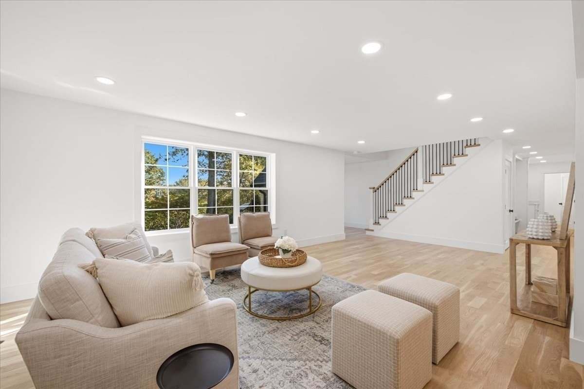 Single Family Residence at 6 Pheasant Hill St, Westwood MA 02090, Westwood, photo 5 of 42