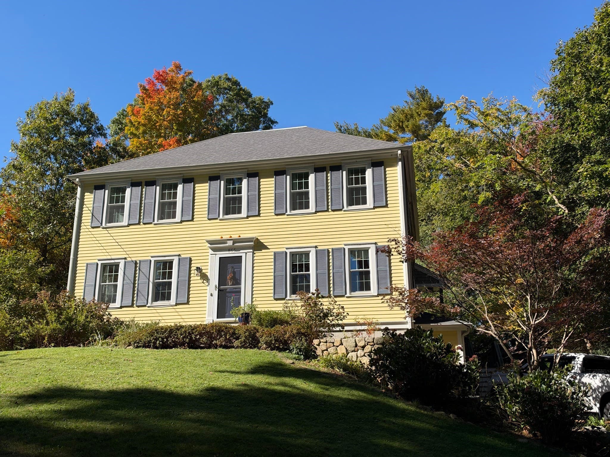 Single Family Residence at 865 Moraine St, Marshfield MA 02050, photo 2 of 42