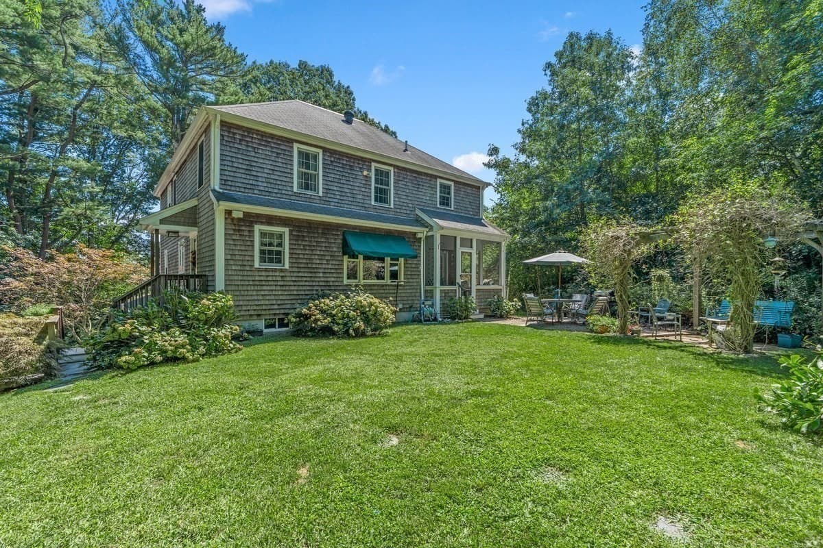 Single Family Residence at 865 Moraine St, Marshfield MA 02050, photo 36 of 42