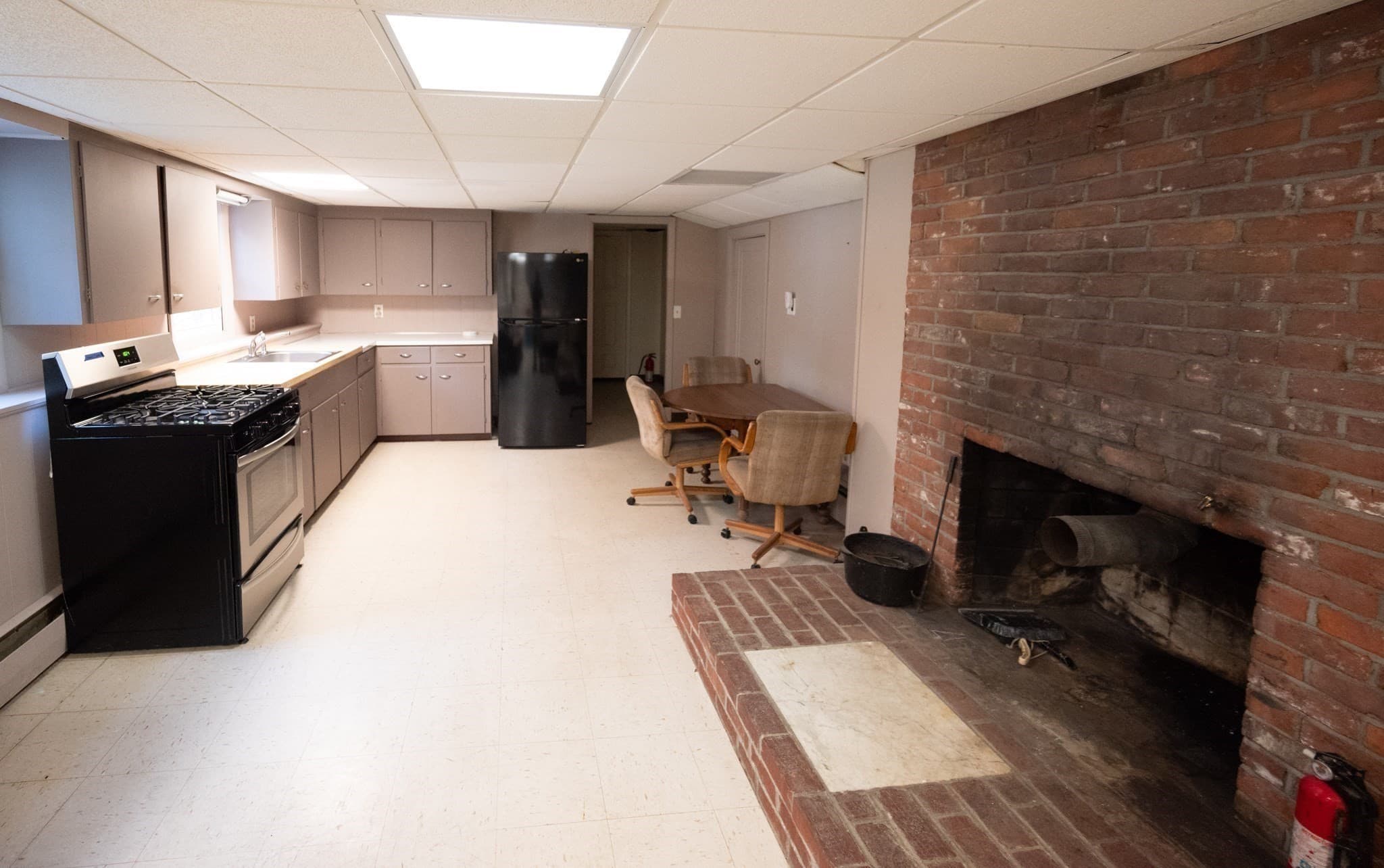 Single Family Residence at 112 Bonnydale Rd, Leominster MA 01453, photo 26 of 39