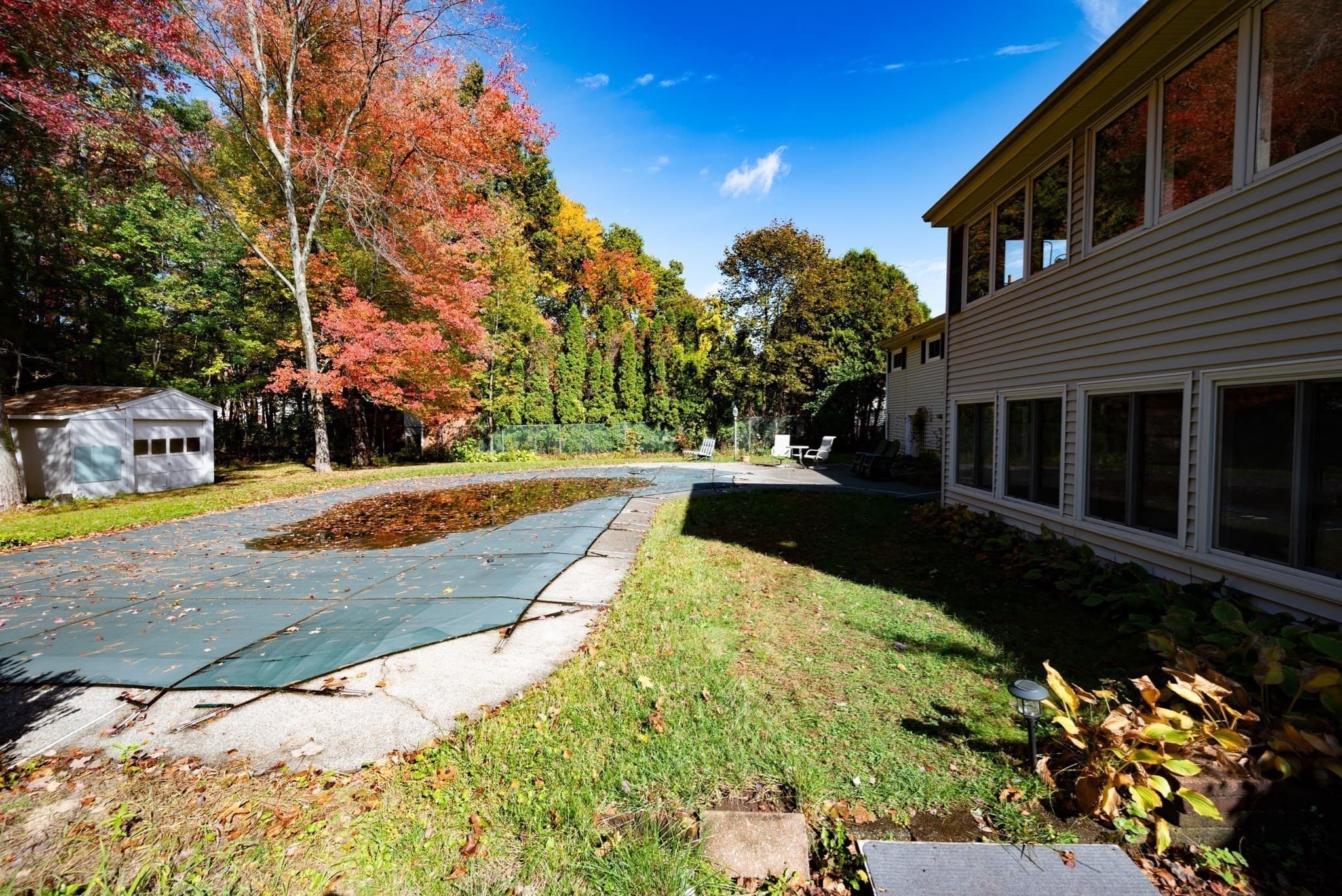 Single Family Residence at 112 Bonnydale Rd, Leominster MA 01453, photo 3 of 39