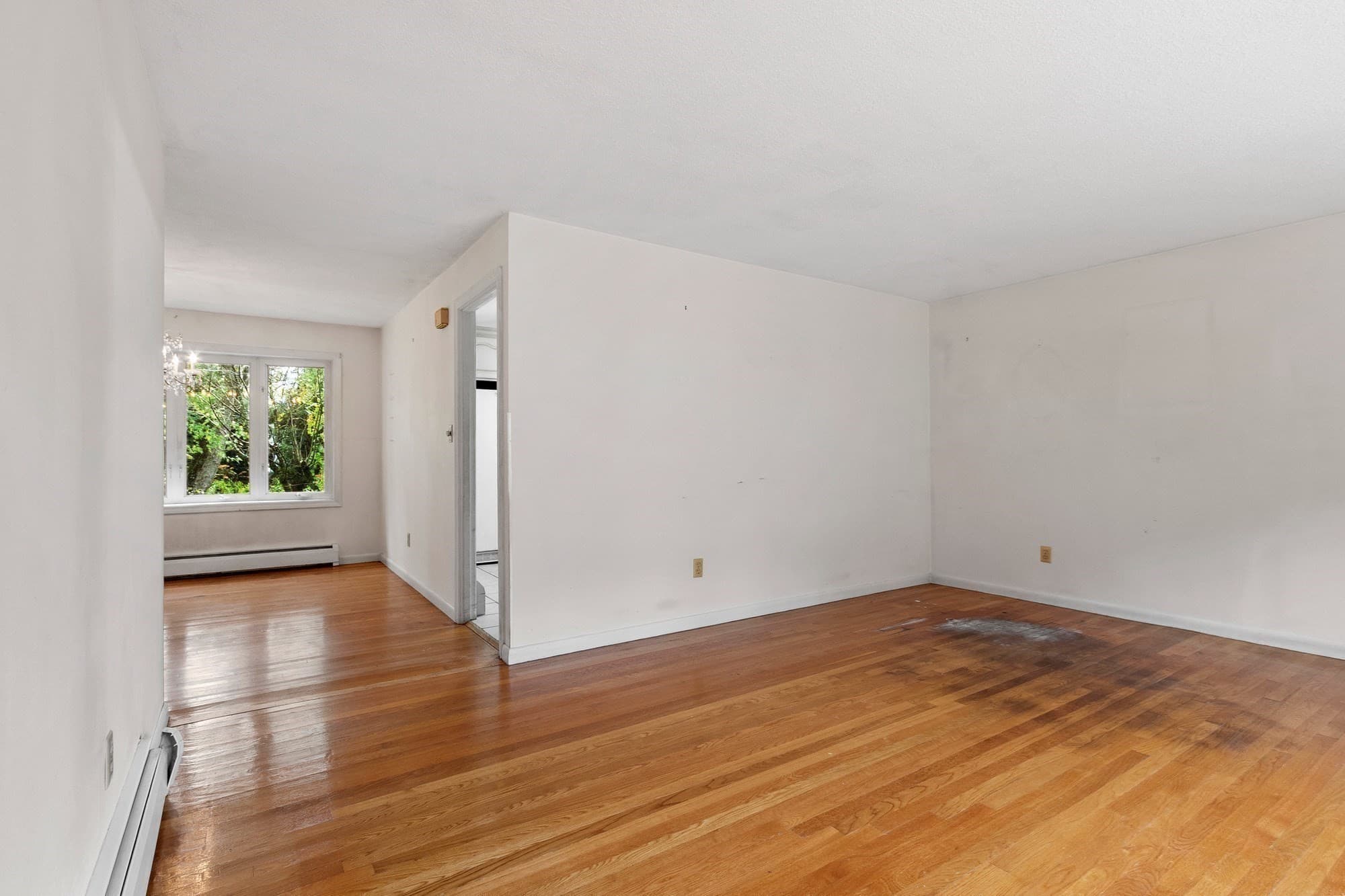 Single Family Residence at 1106 Wachusett St, Holden MA 01522, photo 17 of 41