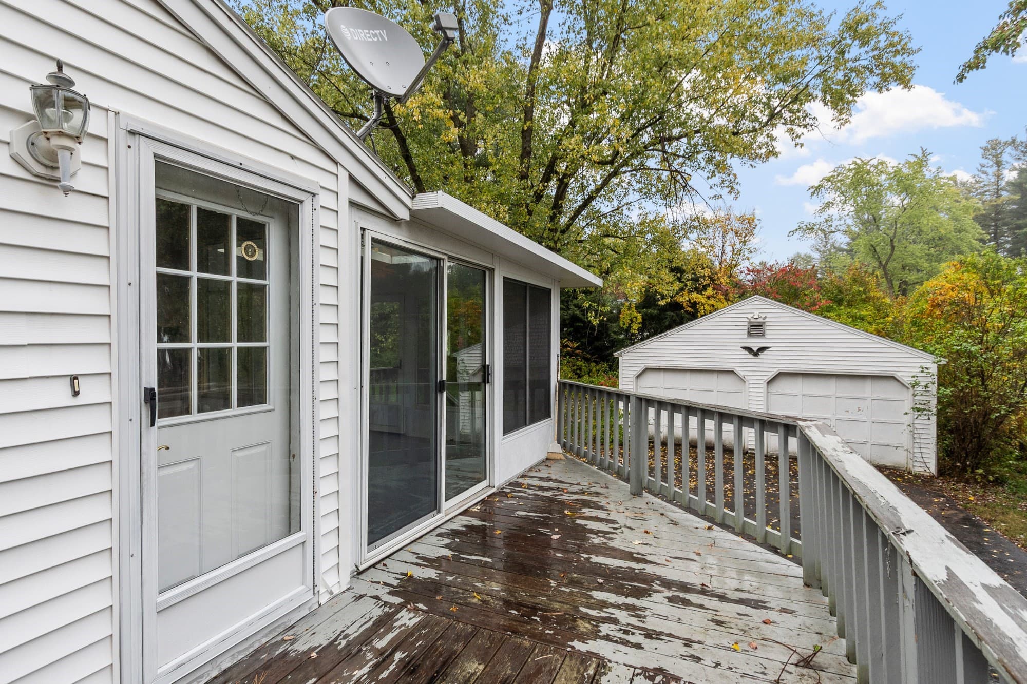 Single Family Residence at 1106 Wachusett St, Holden MA 01522, photo 7 of 41