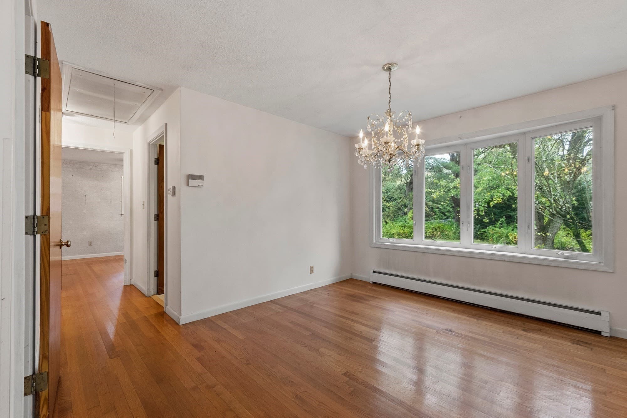 Single Family Residence at 1106 Wachusett St, Holden MA 01522, photo 14 of 41