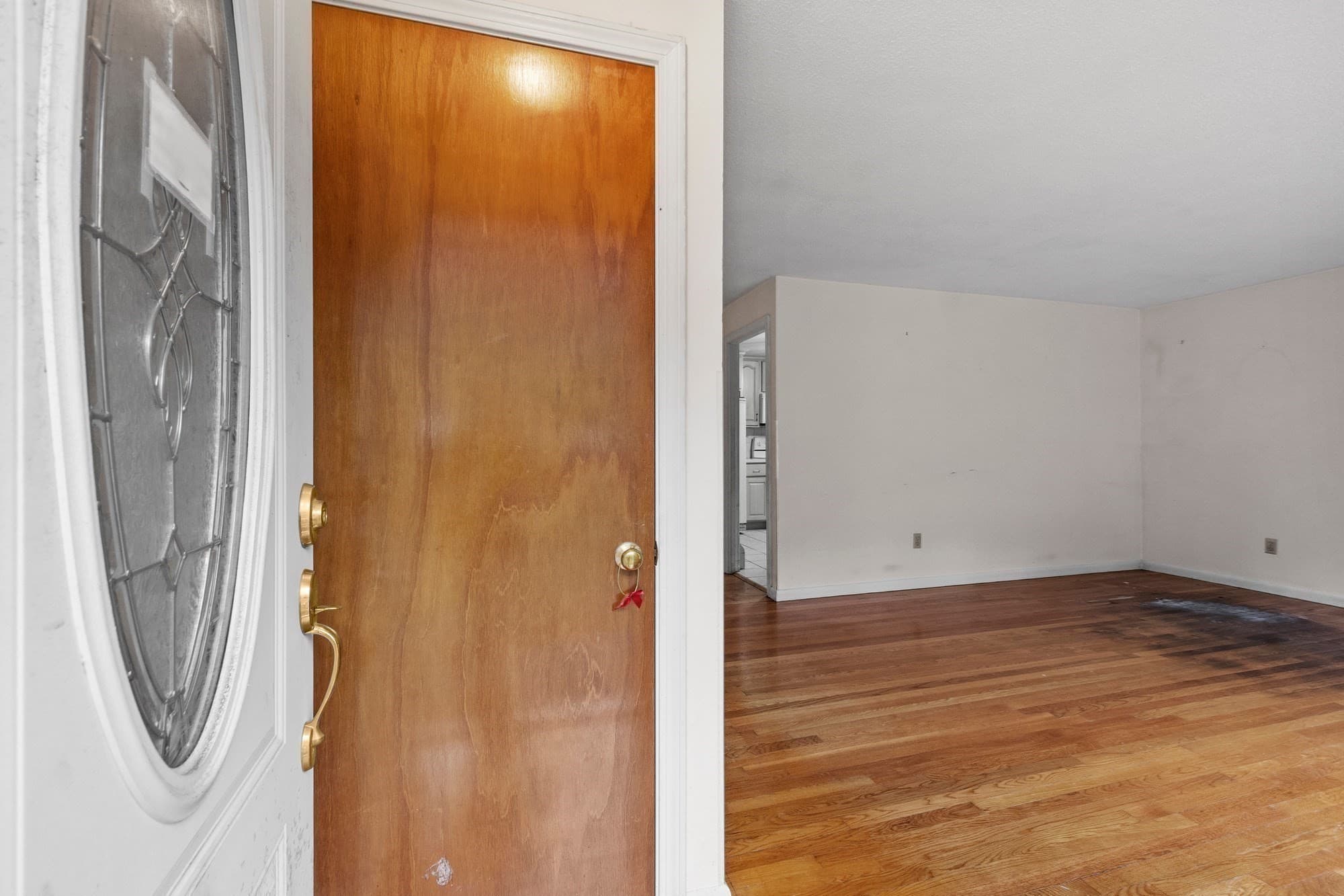 Single Family Residence at 1106 Wachusett St, Holden MA 01522, photo 18 of 41