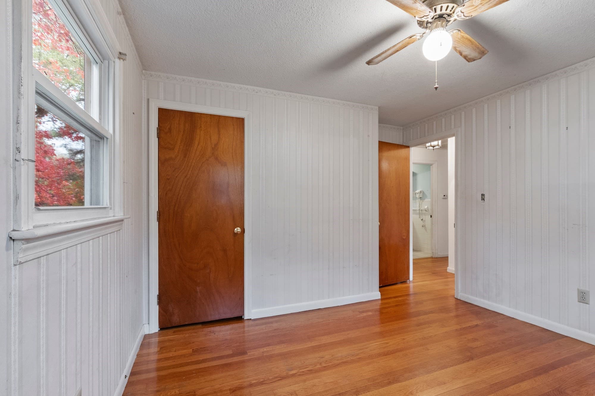Single Family Residence at 1106 Wachusett St, Holden MA 01522, photo 31 of 41