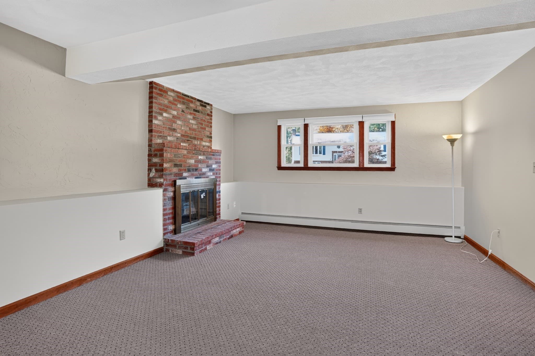 Single Family Residence at 4 Goodwin Dr, Burlington MA 01803, photo 21 of 33