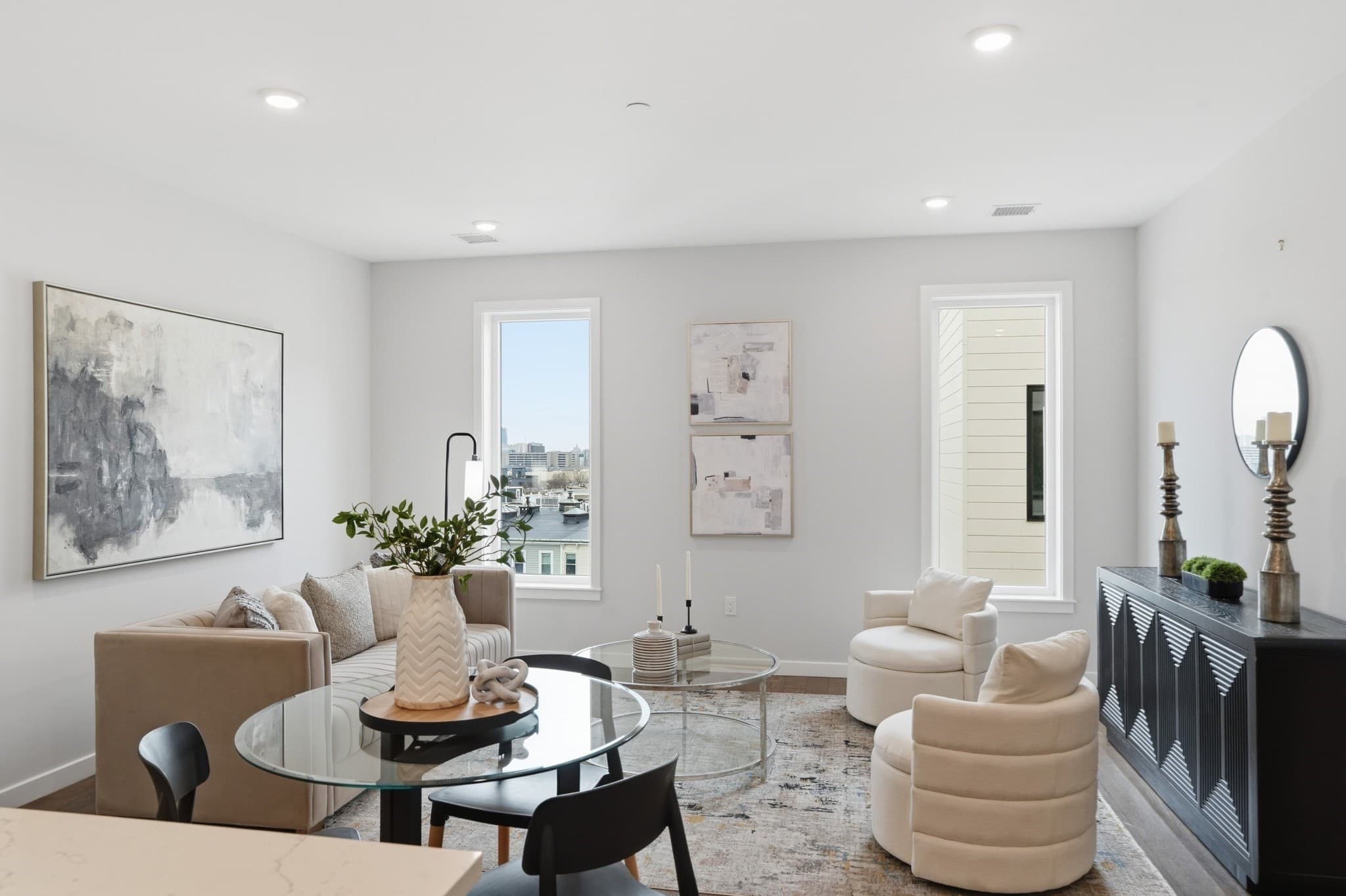 Condominium at 267 Old Colony # 510, Boston MA 02127, Boston, photo 3 of 17