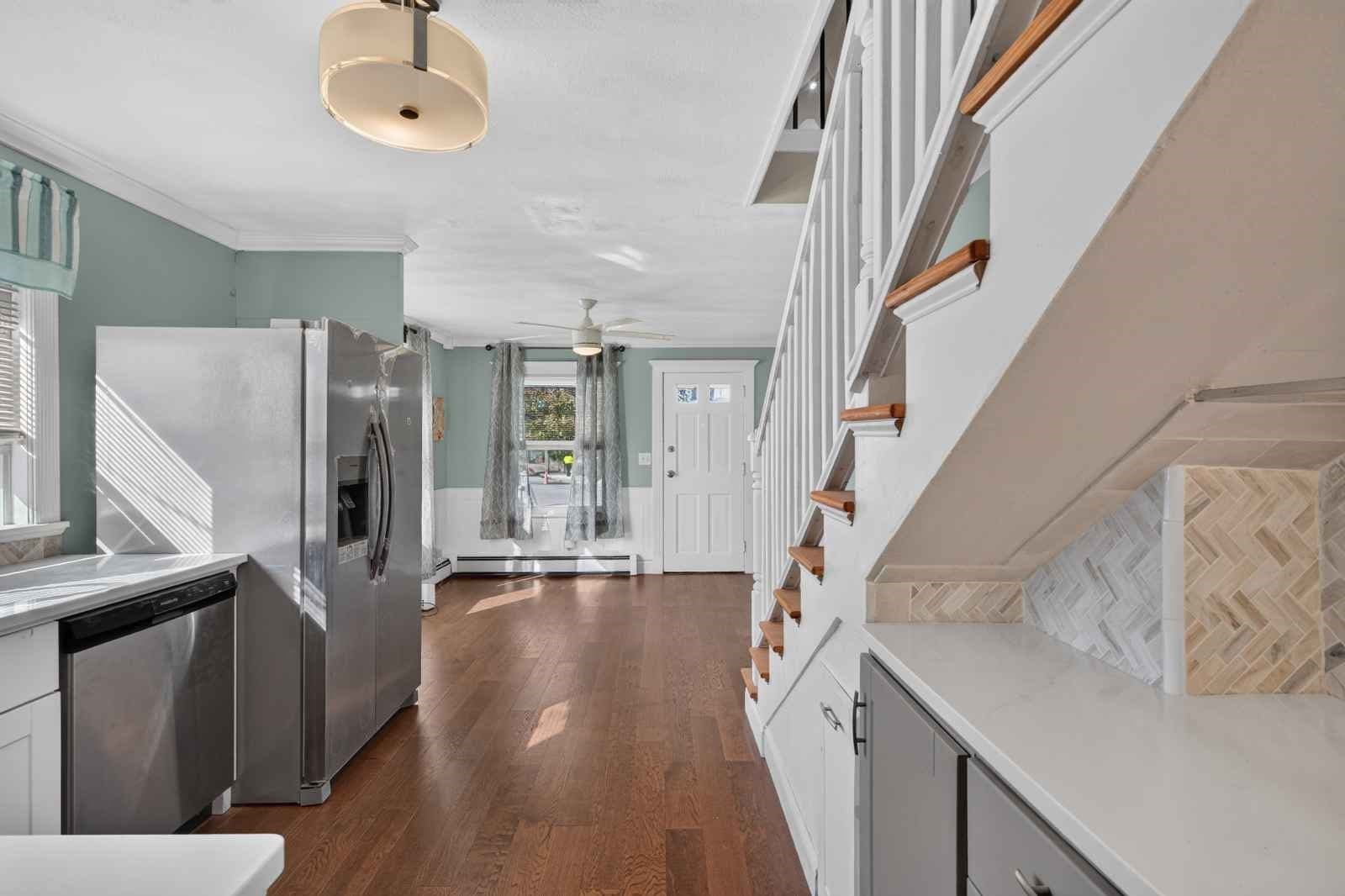 Condominium at 1020 Shirley St # 1020, Winthrop MA 02152, photo 10 of 23