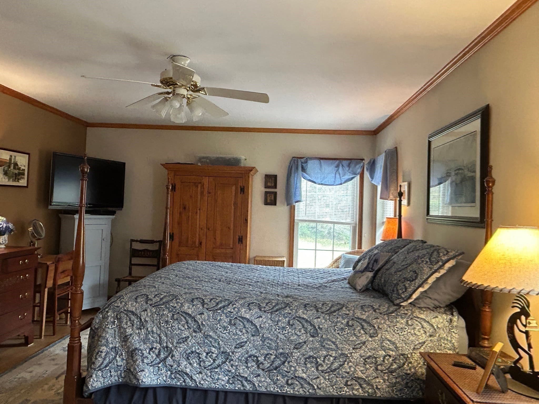 Single Family Residence at 852 Churchill St, Pittsfield MA 01201, photo 16 of 42