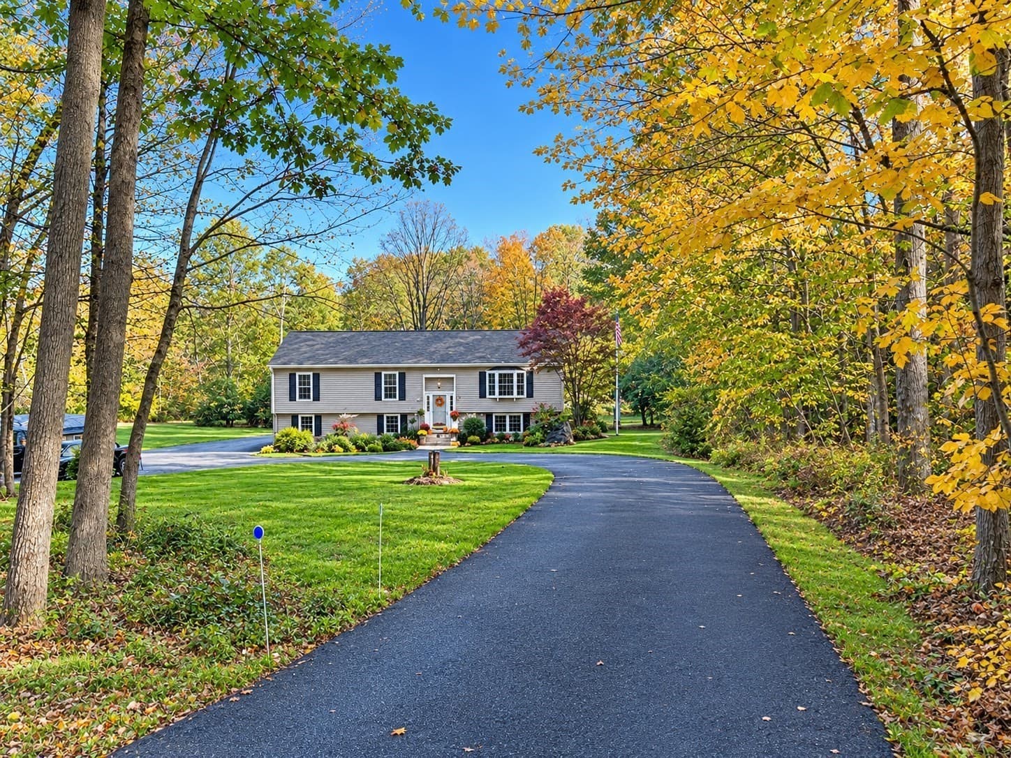 852 Churchill St, Pittsfield MA 01201
