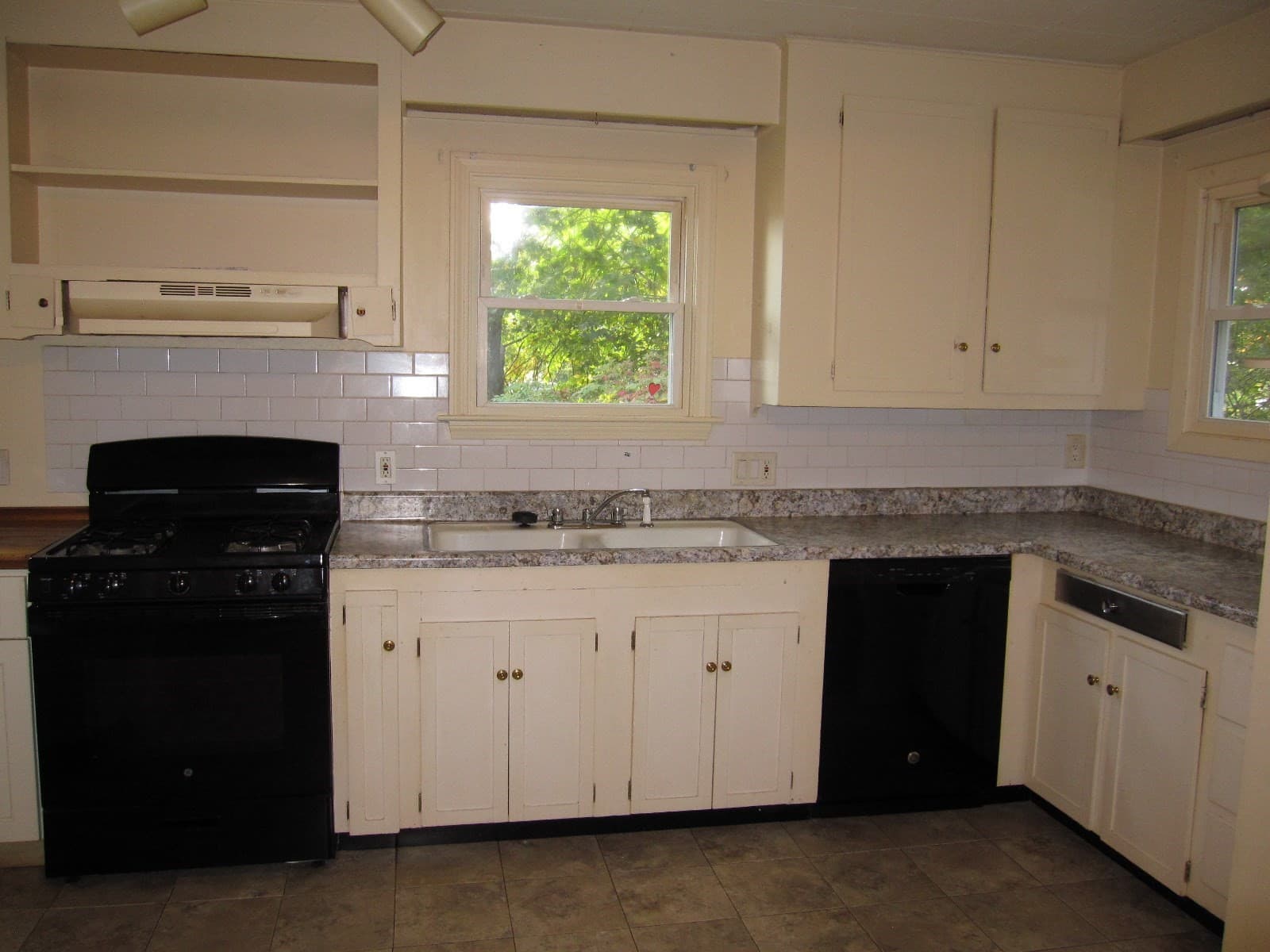Multi Family at 221 Arlington Street, Framingham MA 01702, Framingham, photo 5 of 23