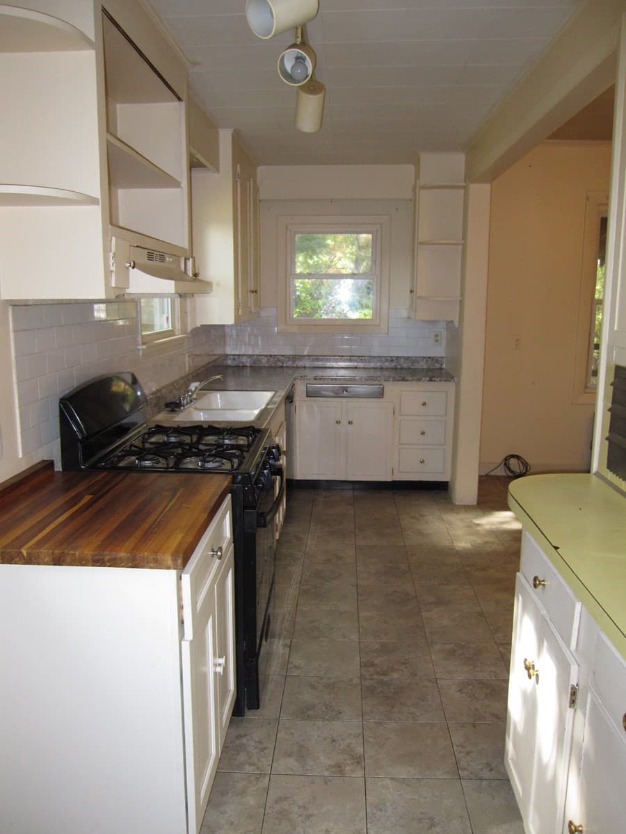 Multi Family at 221 Arlington Street, Framingham MA 01702, Framingham, photo 4 of 23
