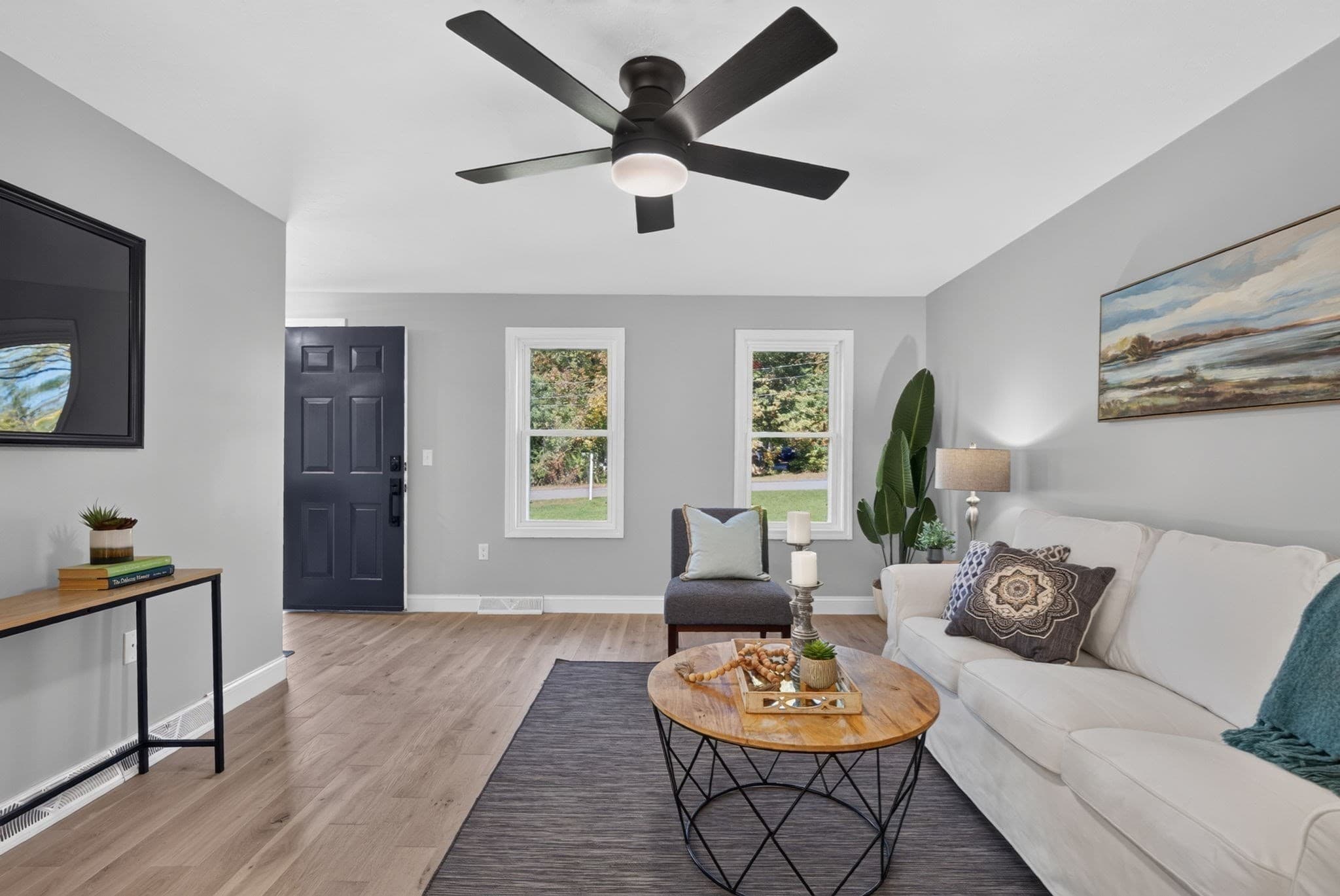 Single Family Residence at 8 Reid St, Raynham MA 02767, photo 6 of 42
