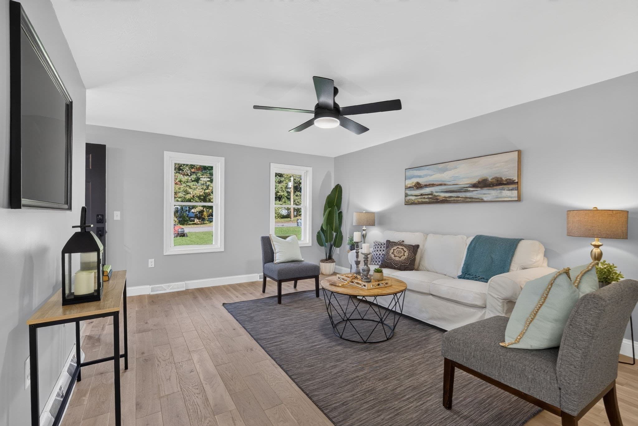Single Family Residence at 8 Reid St, Raynham MA 02767, photo 5 of 42