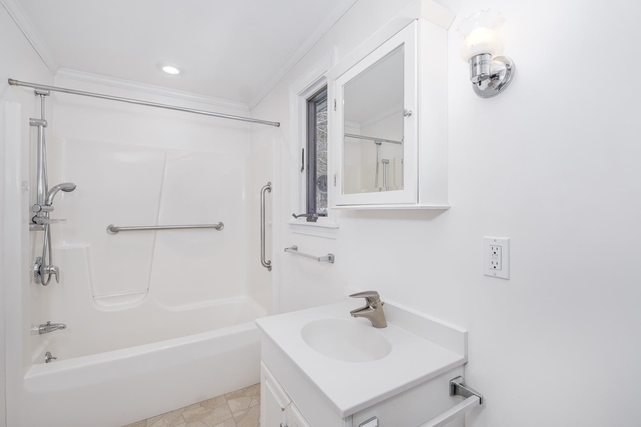 Single Family Residence at 445 Glen Rd, Weston MA 02493, Weston, photo 7 of 29
