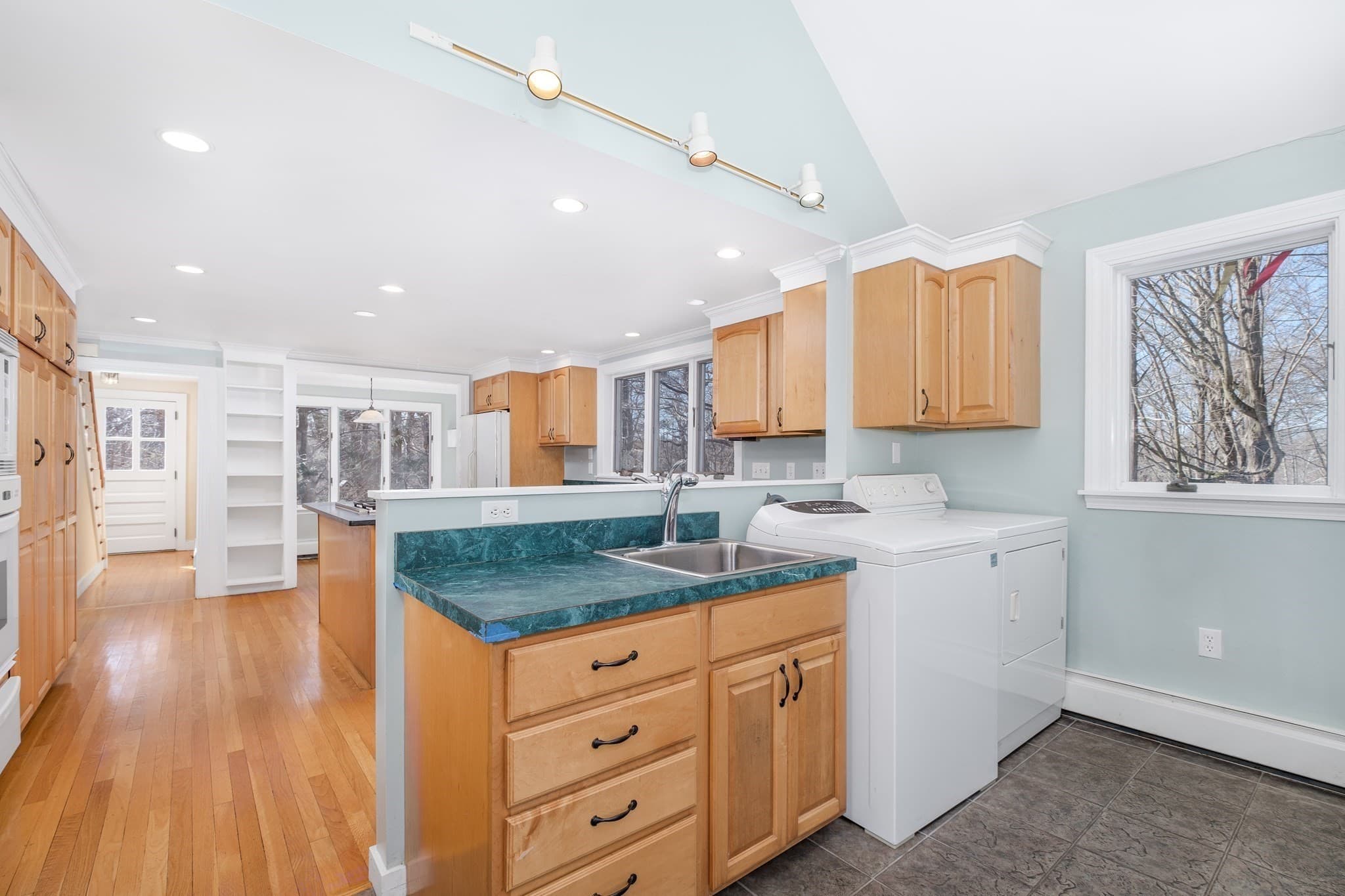 Single Family Residence at 445 Glen Rd, Weston MA 02493, Weston, photo 5 of 29