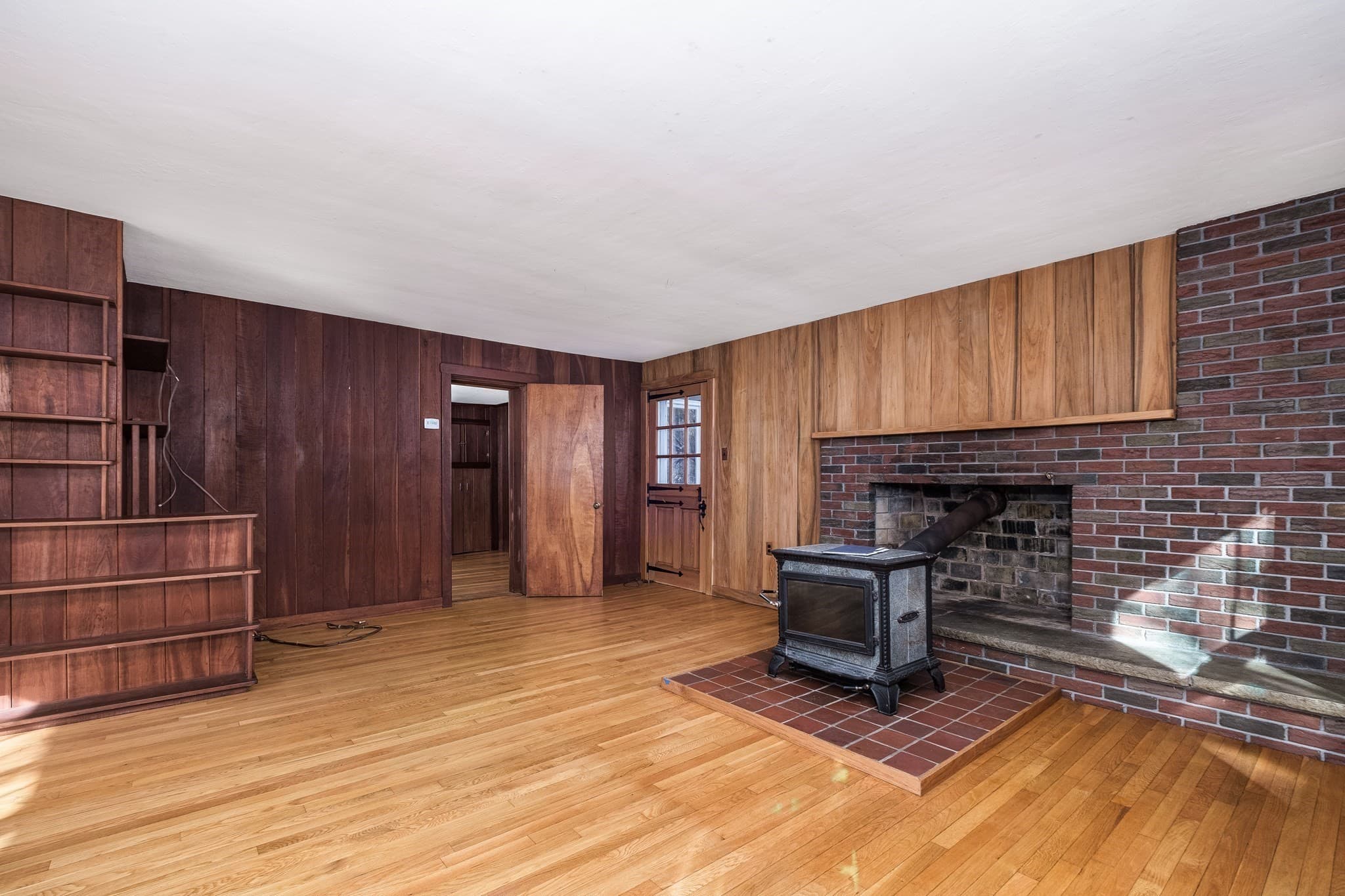 Single Family Residence at 445 Glen Rd, Weston MA 02493, Weston, photo 11 of 29