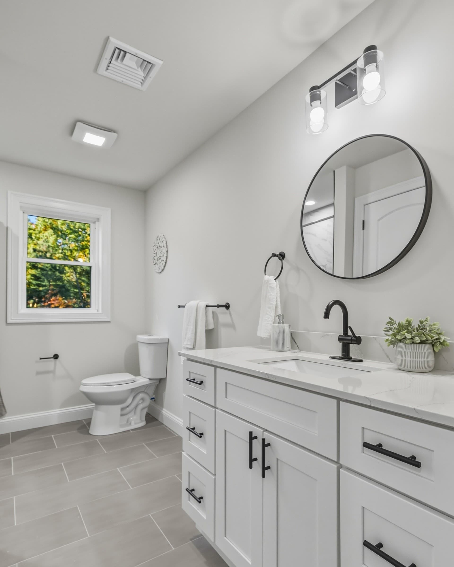Single Family Residence at 255 Peterson Rd, Palmer MA 01069, photo 27 of 42