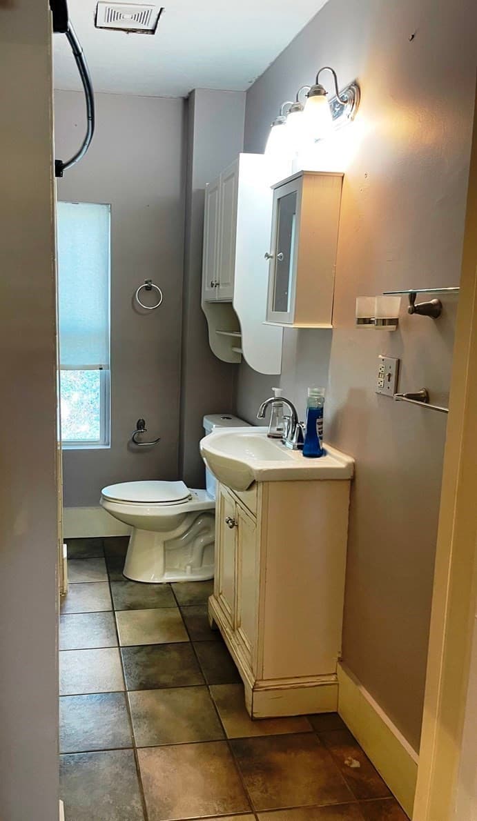 2 Family - 2 Units Up/Down at 166 Chauncy St, Mansfield MA 02048, Mansfield, photo 21 of 28