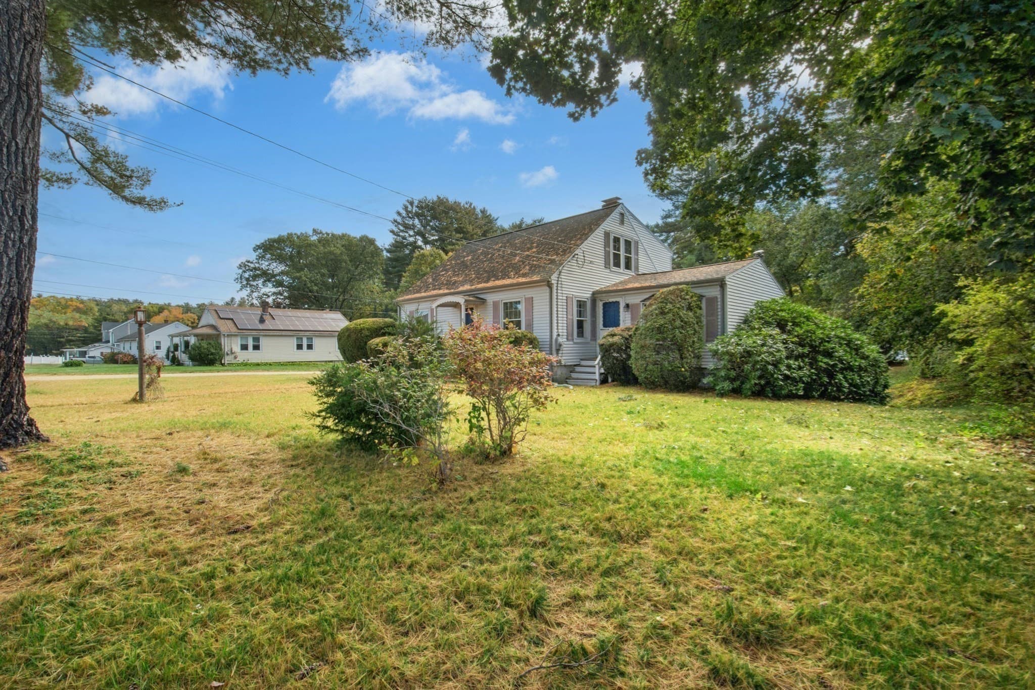 Single Family Residence at 39 Mellen St, Hopedale MA 01747, photo 33 of 37
