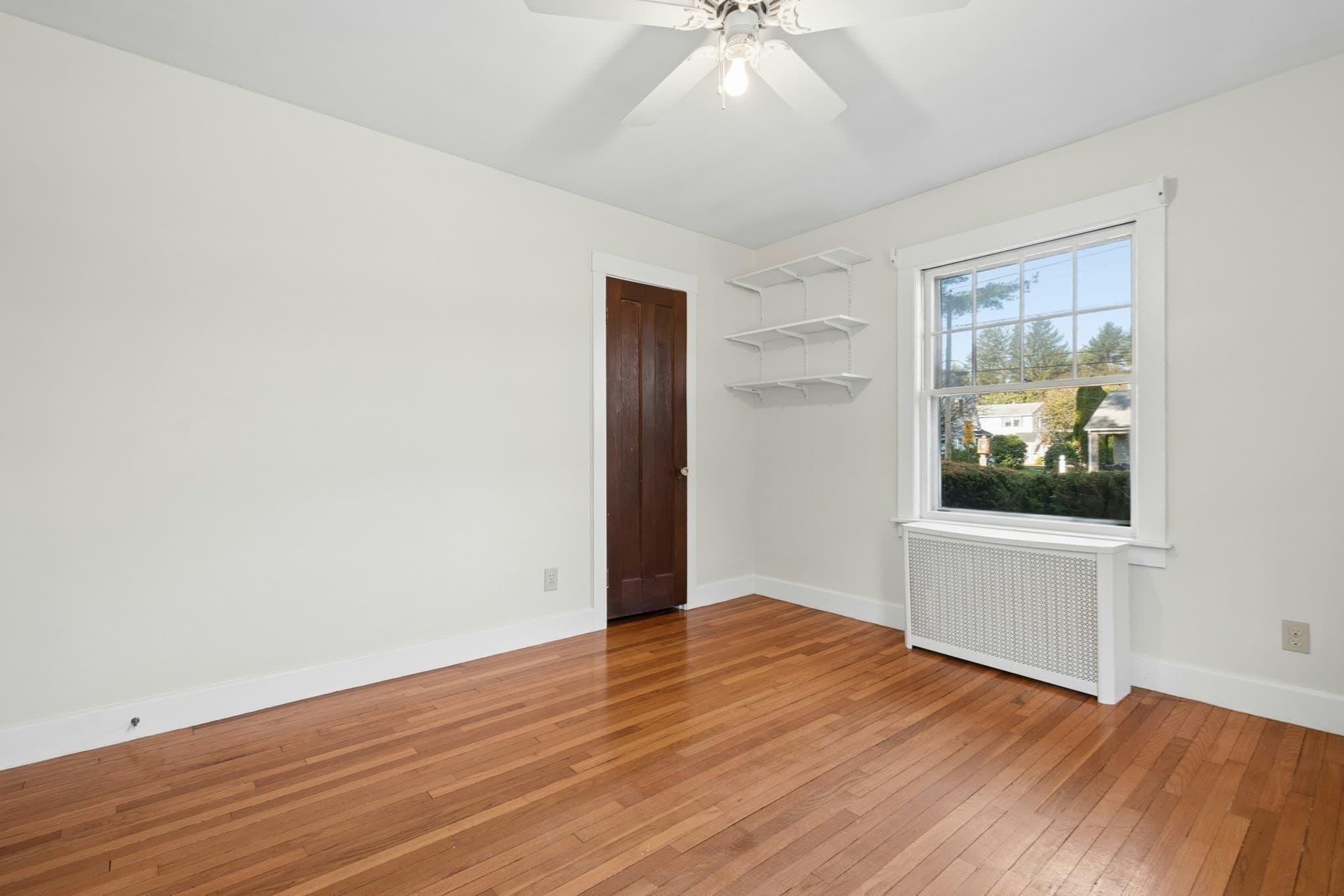 Single Family Residence at 39 Mellen St, Hopedale MA 01747, photo 14 of 37
