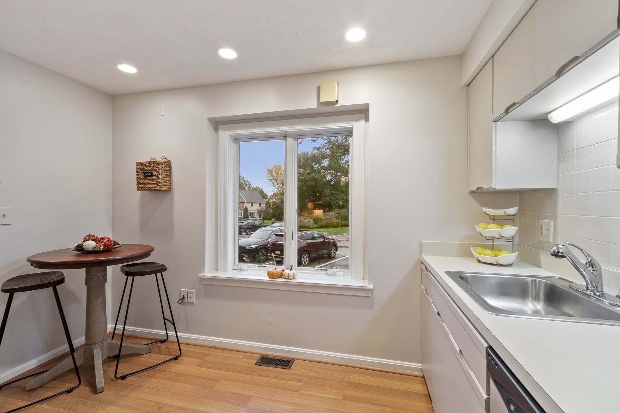 Condominium at 1904 Lewis O. Gray Drive # 1904, Saugus MA 01906, Saugus, photo 8 of 36
