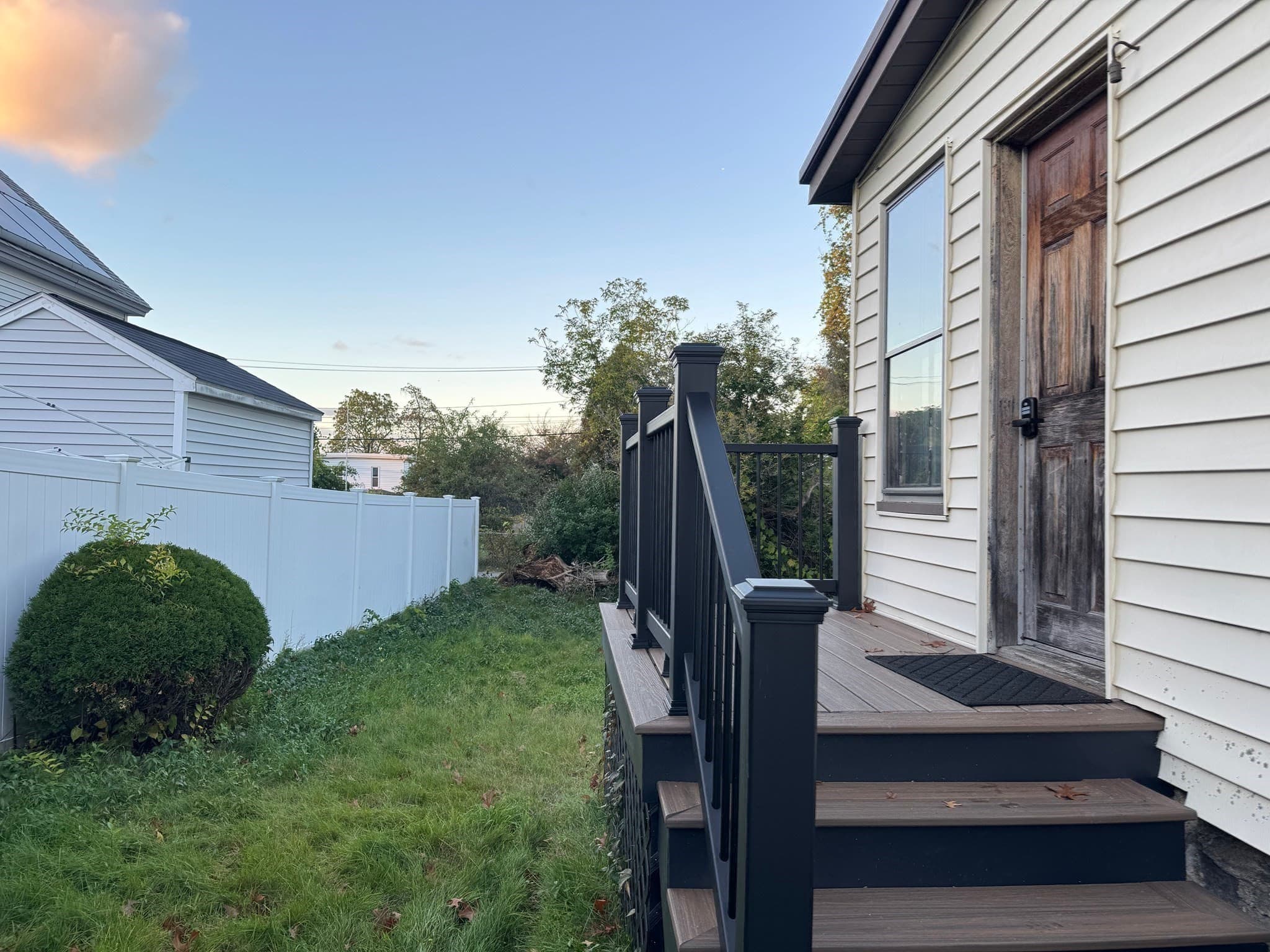 Single Family Residence at 181 W London, Lowell MA 01852, photo 5 of 35